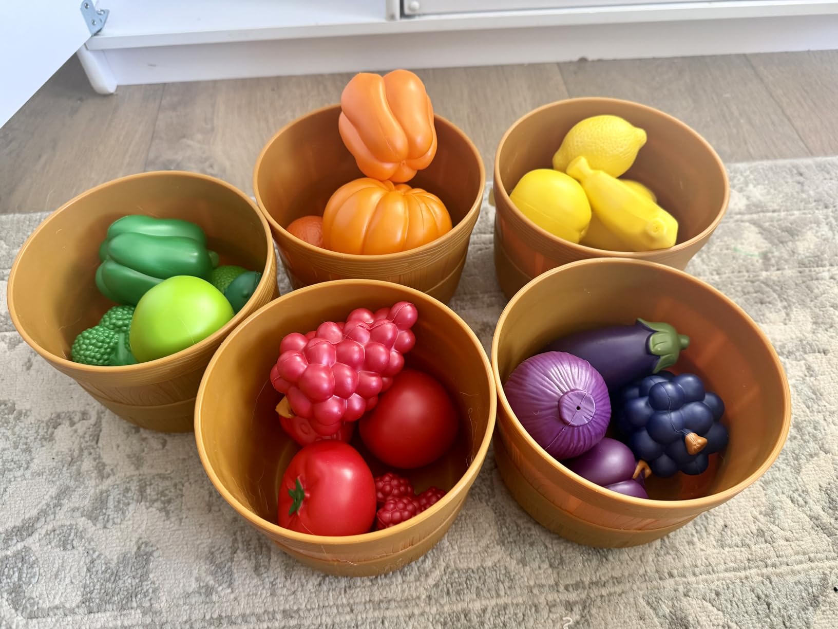 Learning Resources Farmer's Market Color Sorting Set - Play Food for Kids, Toddler Stacking Toys, Grocery and Kitchen Play Toys, Montessori, Fine Motor Skills, Gifts for Boys And Girls customer photo 1