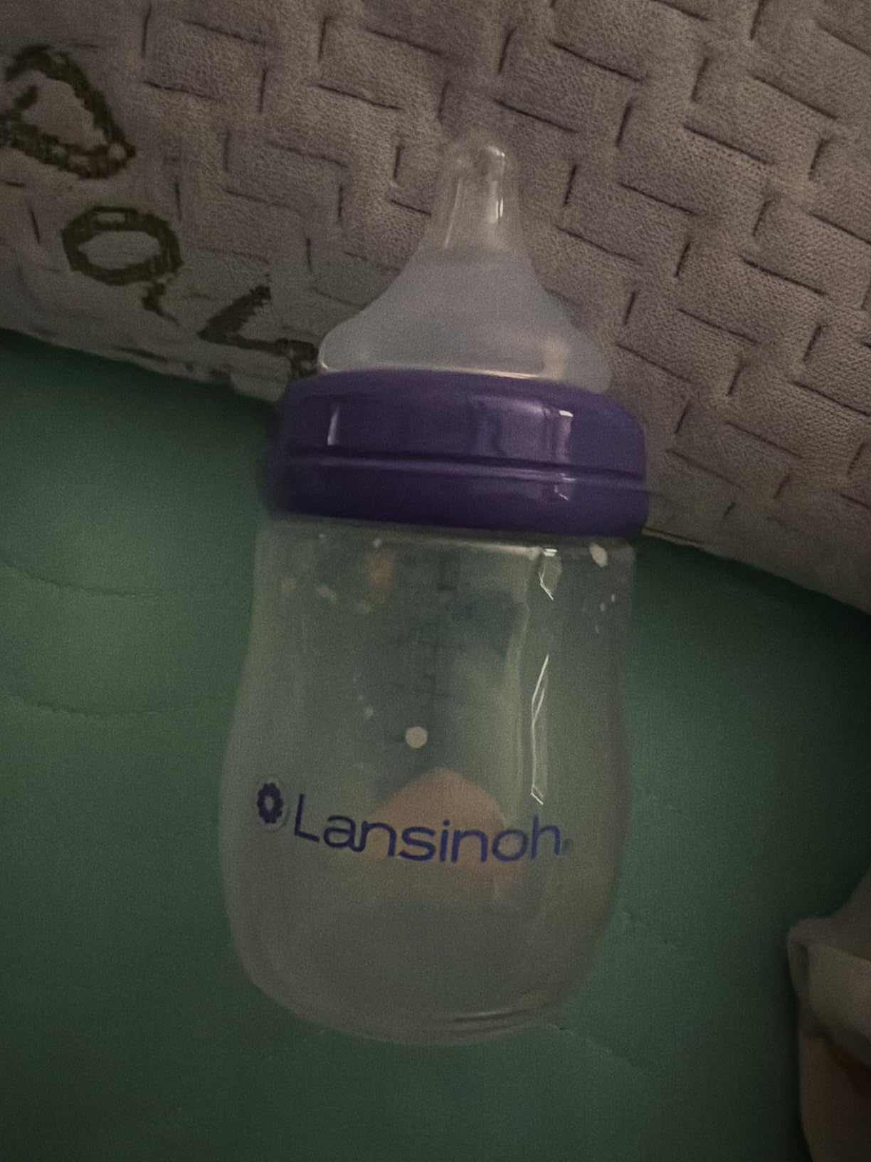 Lansinoh Anti-Colic Baby Bottles, BPA-Free Plastic, 5 Ounces, 3 Count, Slow Flow Nipples (Size S), Breastfeeding Bottle with NaturalWave Design customer photo 2