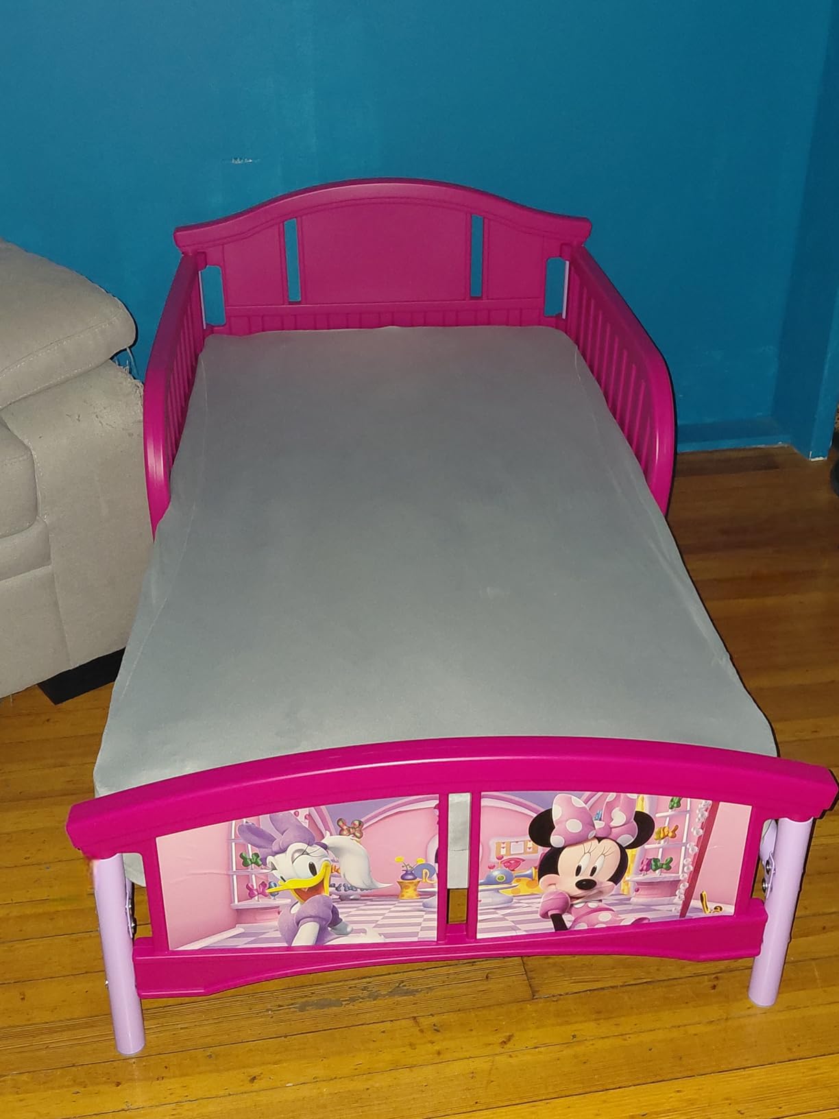 Delta Children Plastic Toddler Bed, Disney Minnie Mouse customer photo 2