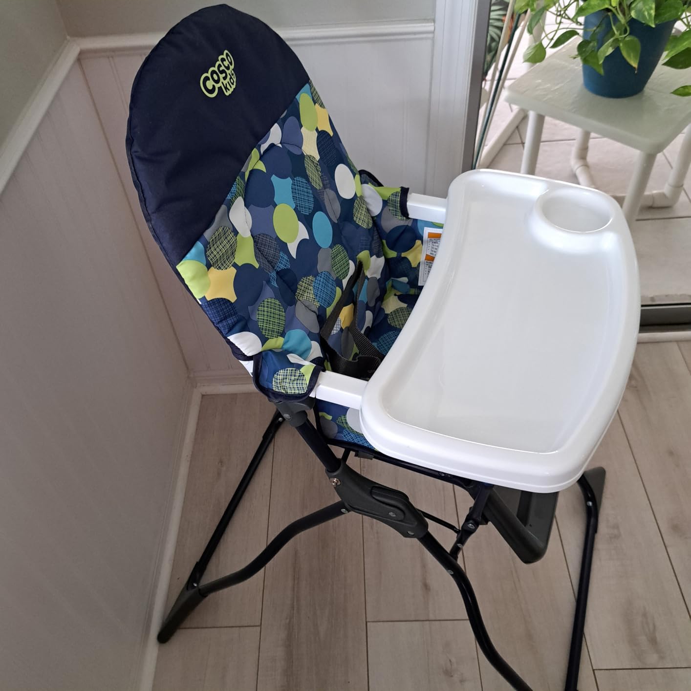 Cosco Kids Highchair for Baby, Simple Foldable High Chair, Convenient, Lightweight, and Compact Design, Posey Pop customer photo 2
