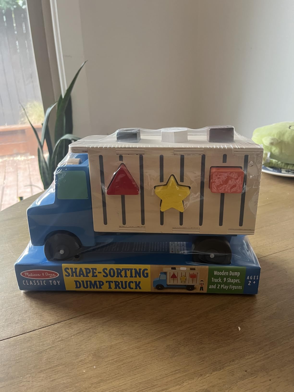 Melissa & Doug Shape-Sorting Dump Truck Wooden Toy with 9 Blocks and 2 Toy Figures - Montessori Toys and Toddler Toys for Preschool Learning Activities customer photo 2
