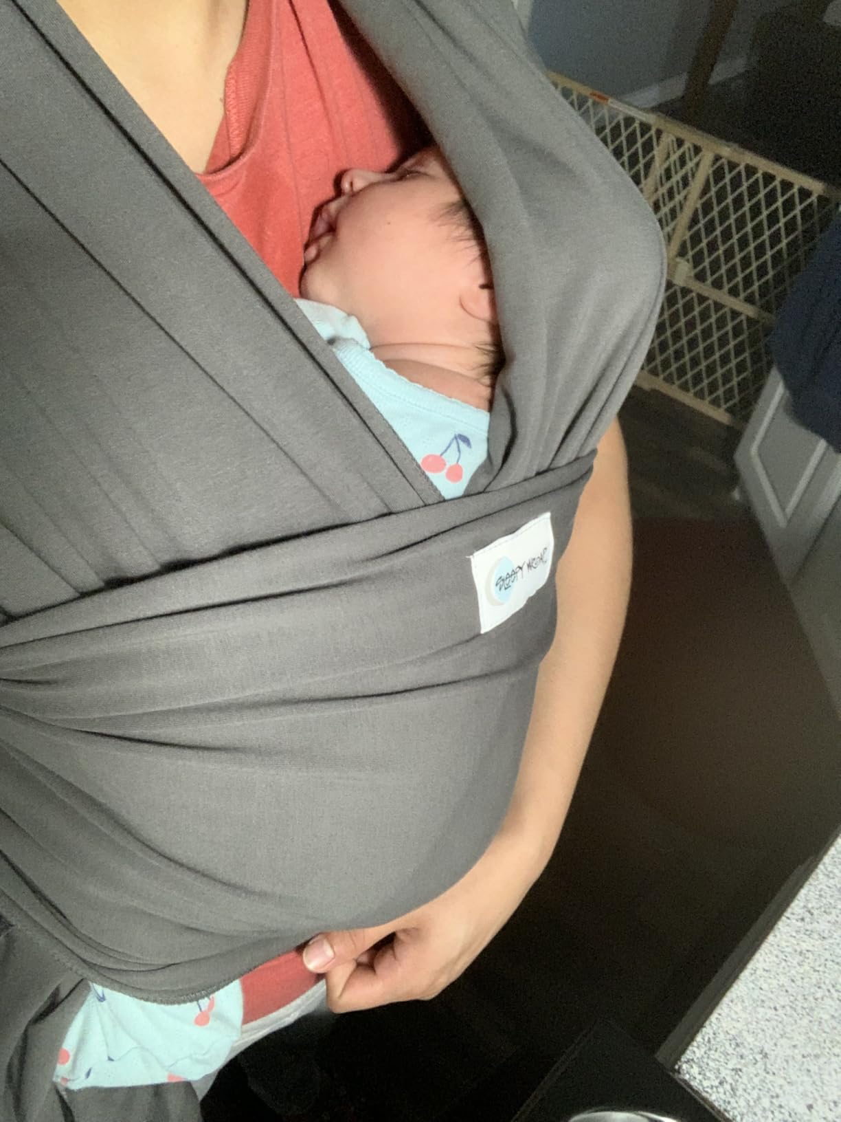 Sleepy Wrap Stretchy Ergonomic Baby Carrier Sling for Newborns to Toddlers - Hands-Free Lightweight Baby Wrap 7-35 lbs (Dark Gray) customer photo 1