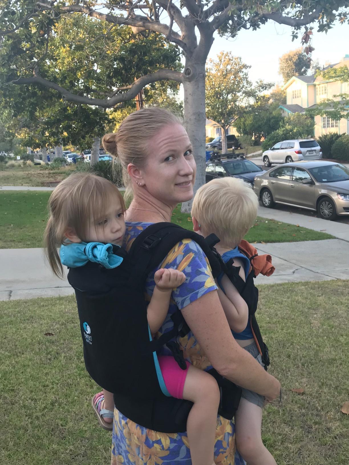 TwinGo Carrier - Lite Model - Classic Black - Works as a Tandem or Single Baby Carrier (Extra Straps Sold Separately). Adjustable for Men, Women, Twins and Babies Between 10-45 lbs customer photo 2