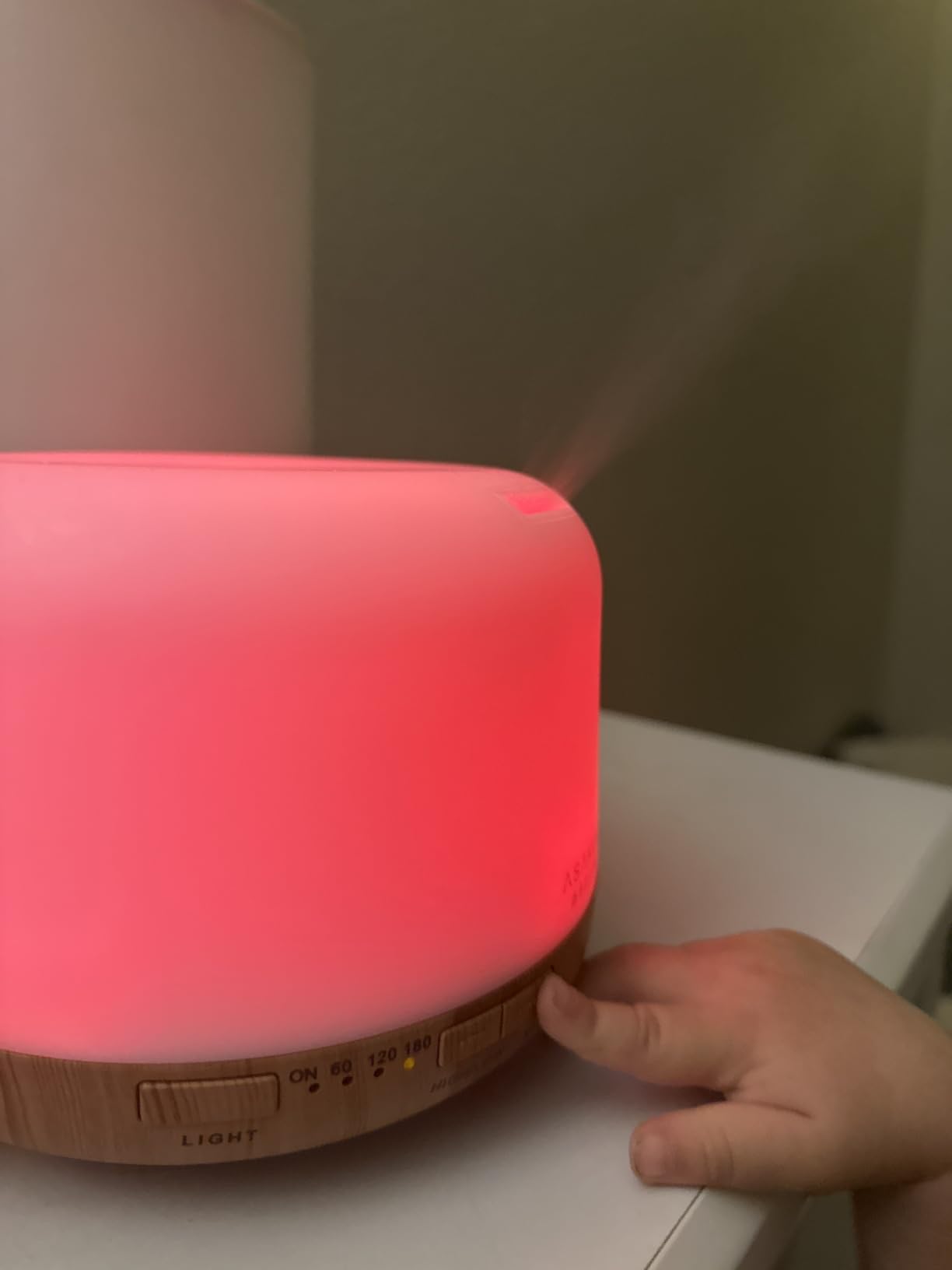 ASAKUKI Essential Oil Diffuser for Home, 500ML Aromatherapy Diffuser Humidifier with Remote Control, 7 Color LED Lights, Quiet Cool Mist Diffuser for Bedroom, Living Room, Office customer photo 2