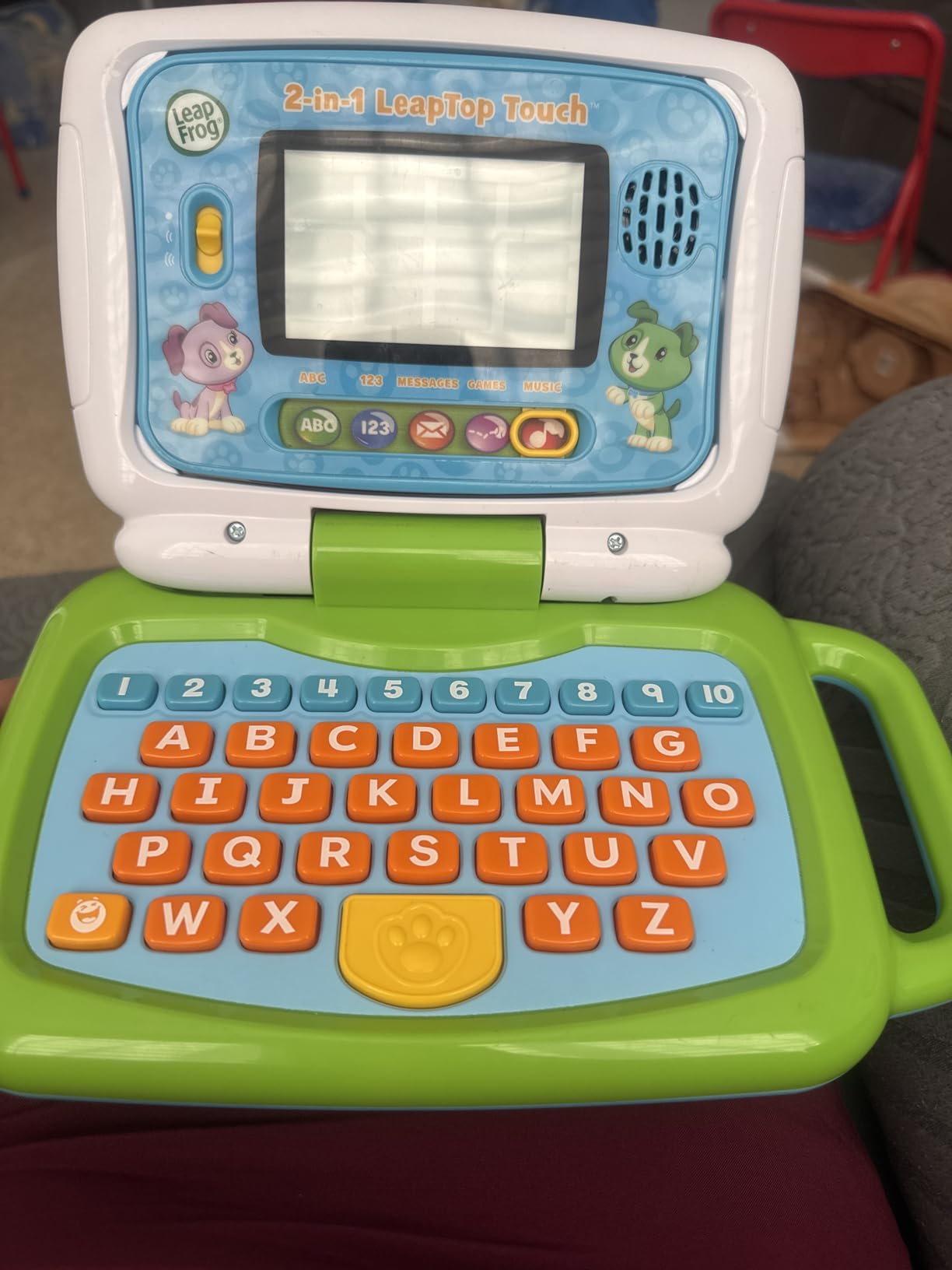 LeapFrog 2-in-1 LeapTop Touch, Green customer photo 1