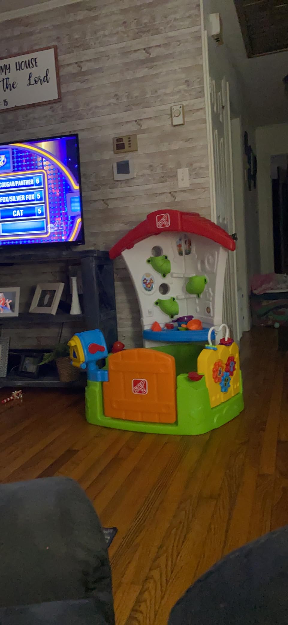 Step2 Toddler Corner House, Kids Playhouse, Indoor/Outdoor Playset, Play Gym with Kitchenette, Includes 15 Piece Toy Accessories, Made of Durable Plastic, for Toddlers 1+ Years Old customer photo 2