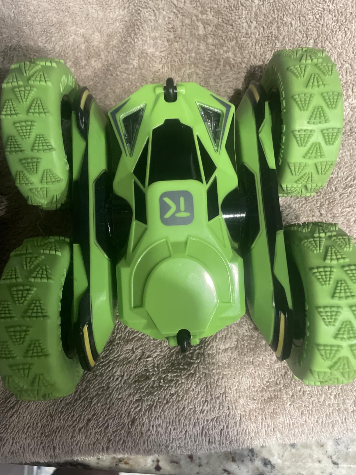 Threeking Remote Control Car RC Flip Stunt Double Sided Driving Cars Toys for Boys Girls Ages 6-12, 4WD 360° Flips with Breathing Soft Lights, Presents Gifts, Green customer photo 1