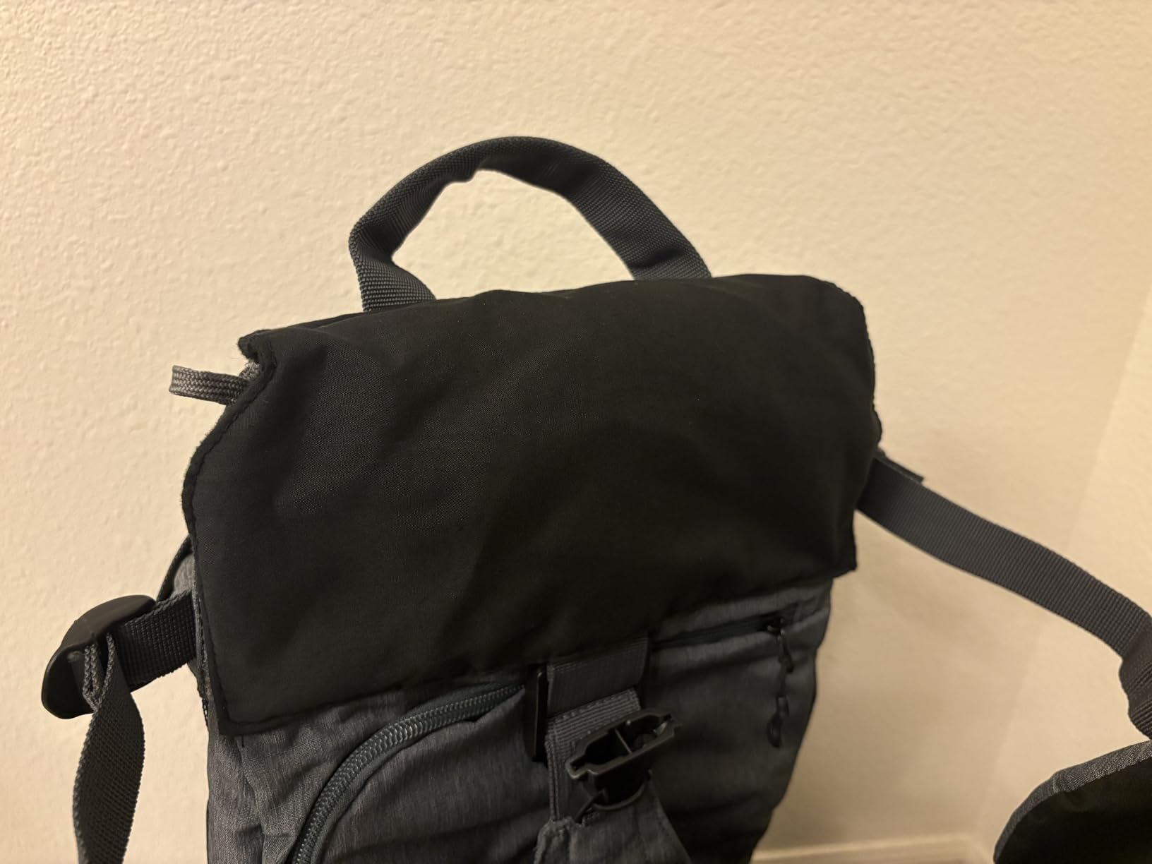 ClevrPlus Urban Explorer Child Carrier Hiking Baby Backpack customer photo 1
