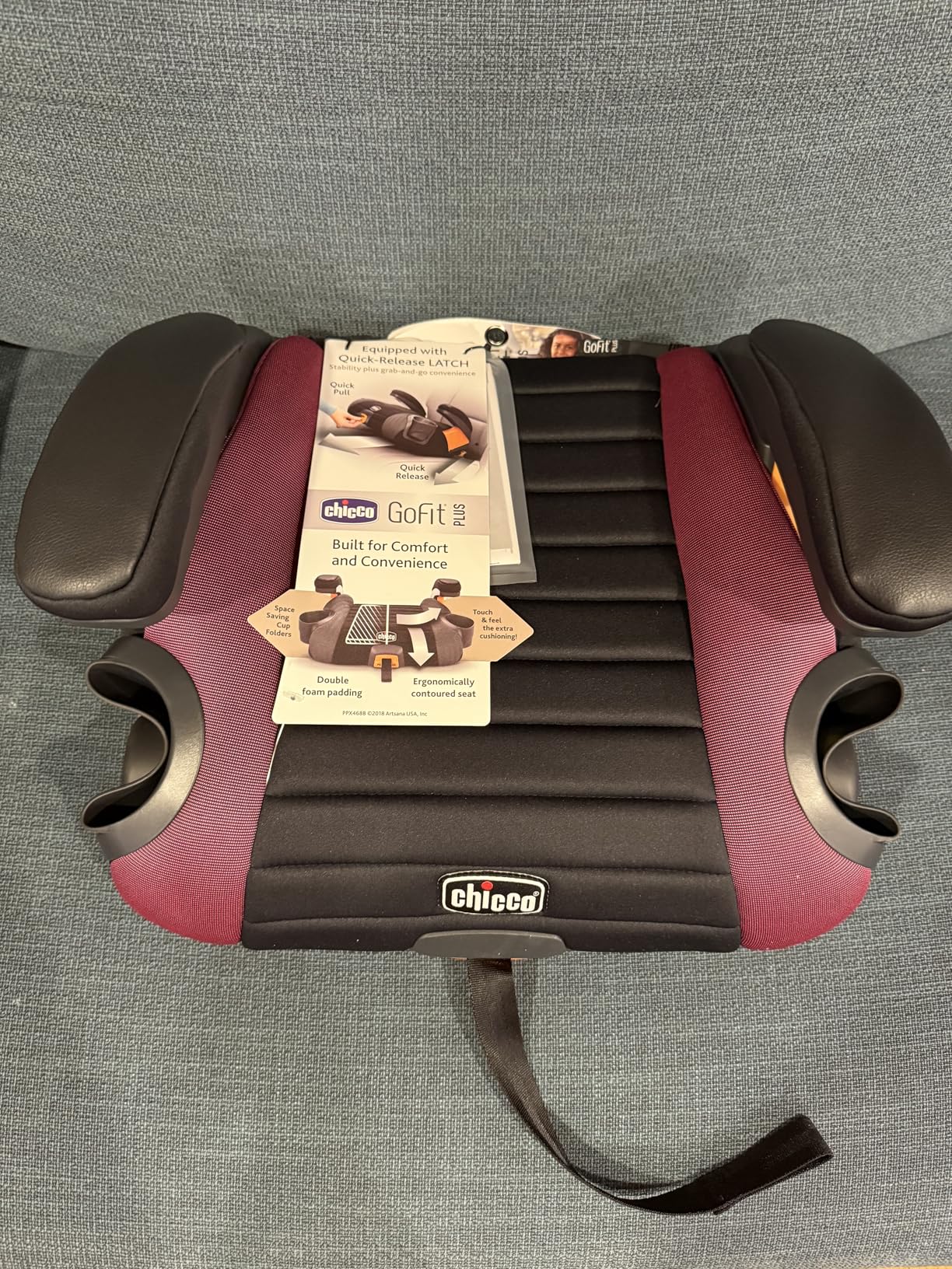 Chicco GoFit Plus Backless Booster Car Seat with Latch Attachment and Quick-Release Latch Removal, Travel Booster Seat for Car, Portable Car Booster Seat for Children 40-110 lbs., Stream/Blue customer photo 2
