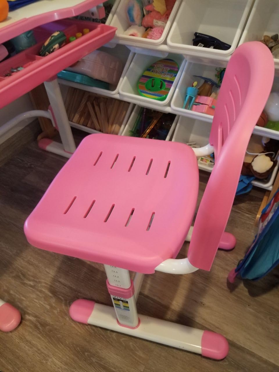 VIVO Height Adjustable Kids' Desk Chair, Chair Only, Multifunctional Interactive Workstation for School Study or Play, Children's Ergonomic Seat with Back, Gray, DESK-V201G-CH customer photo 1