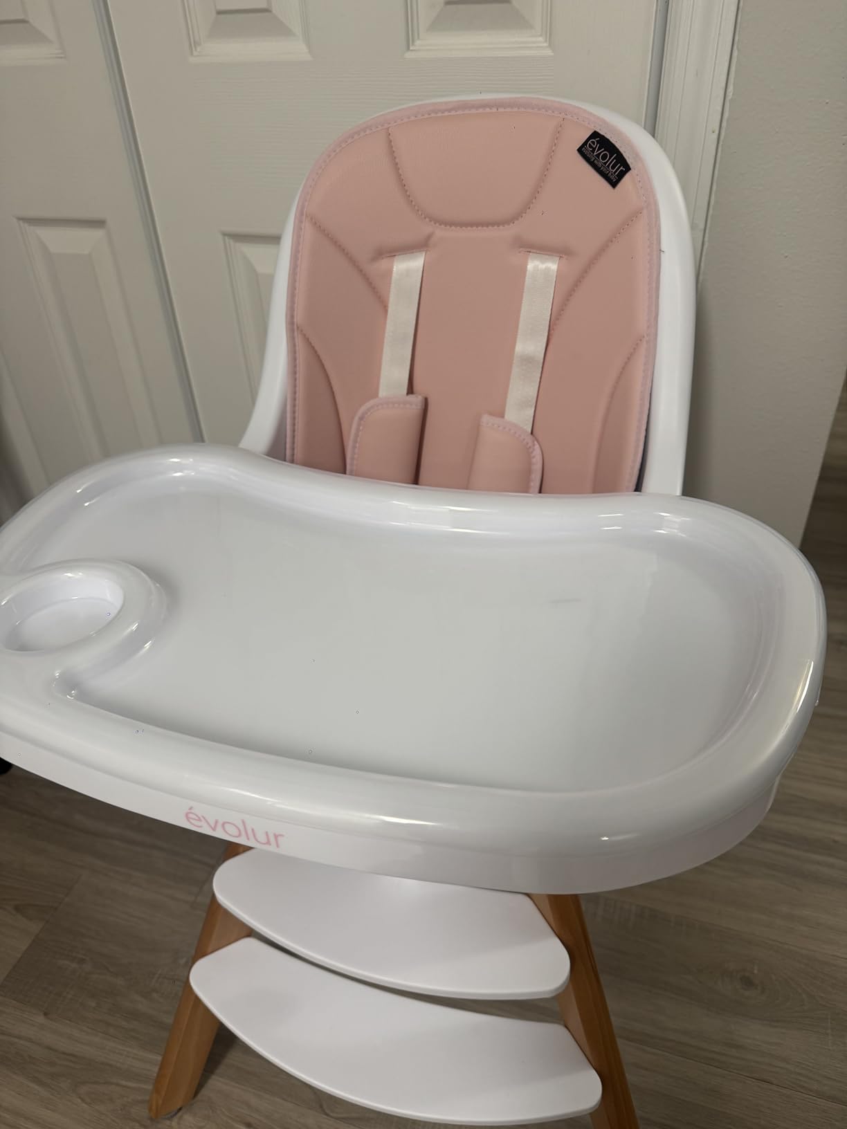 évolur Zoodle 3-in-1 High Chair in Light Grey | Convertible Wooden Baby Feeding Chair with Dishwasher Safe Removable Tray, Adjustable Footrest, Padded Cushion, 5-Point Harness for Infants & Toddlers customer photo 1