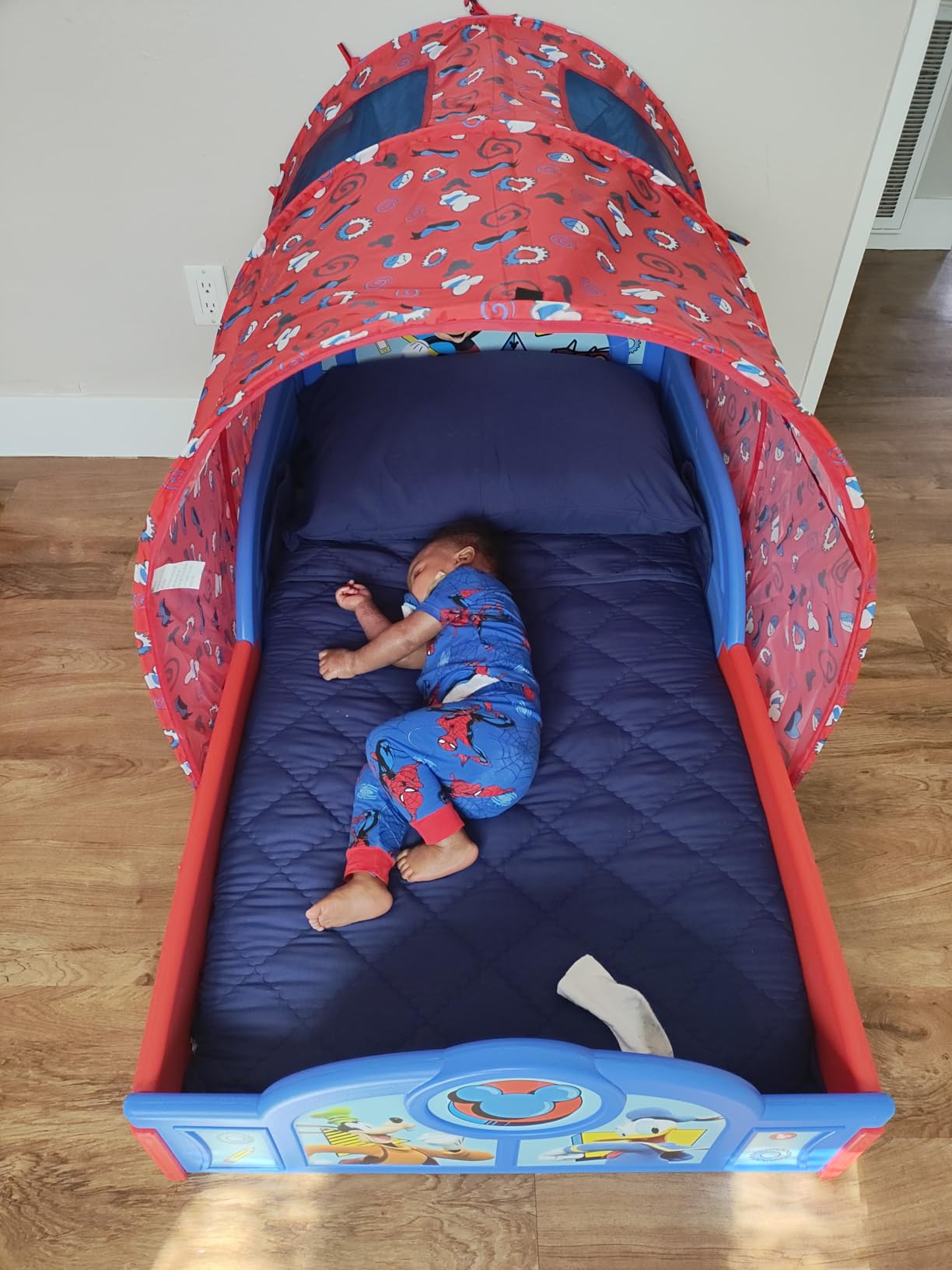 Marvel Spider Man Sleep and Play Toddler Bed with Tent by Delta Children customer photo 2