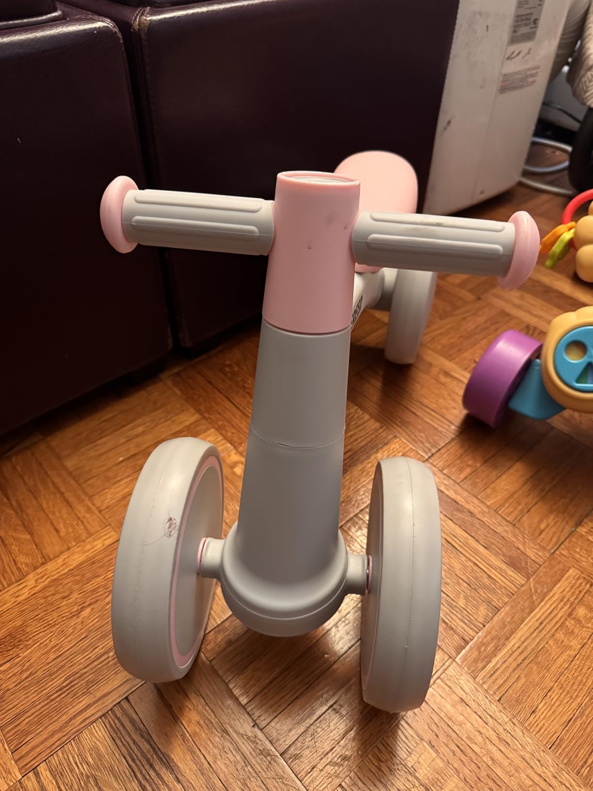 SEREED Baby Balance Bike for 1 Year Old Boys Girls 12-24 Month Toddler Balance Bike, 4 Wheels Toddler First Bike, First Birthday Gifts customer photo 1