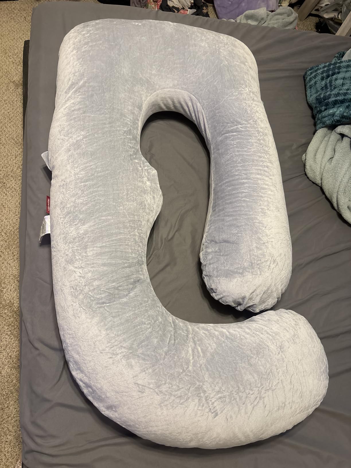 Momcozy Pregnancy Pillows for Sleeping, U Shaped Full Body Maternity Pillow with Removable Cover - Support for Back, Legs, Belly, HIPS for Pregnant Women, 57 Inch Pregnancy Pillow for Women, Grey customer photo 1