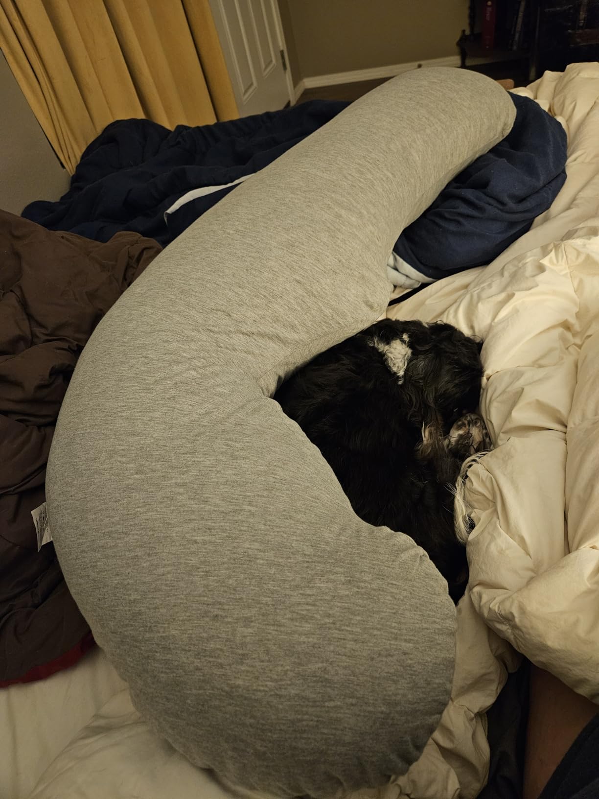 Momcozy Pregnancy Pillows for Side Sleeping, J Shaped Maternity Body Pillow for Pregnancy, Soft Pregnancy Pillow with Jersey Cover for Head Neck Belly Support, Grey customer photo 1