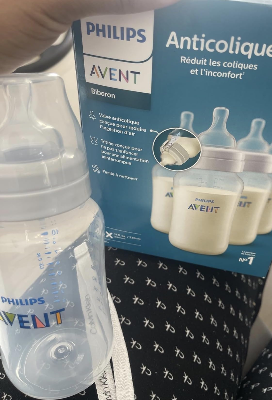 Philips Avent Anti-Colic Bottle with AirFree Vent, 4oz, with Flow 1 Nipples, 0m+, 4pk, Clear, SCY701/04 customer photo 1