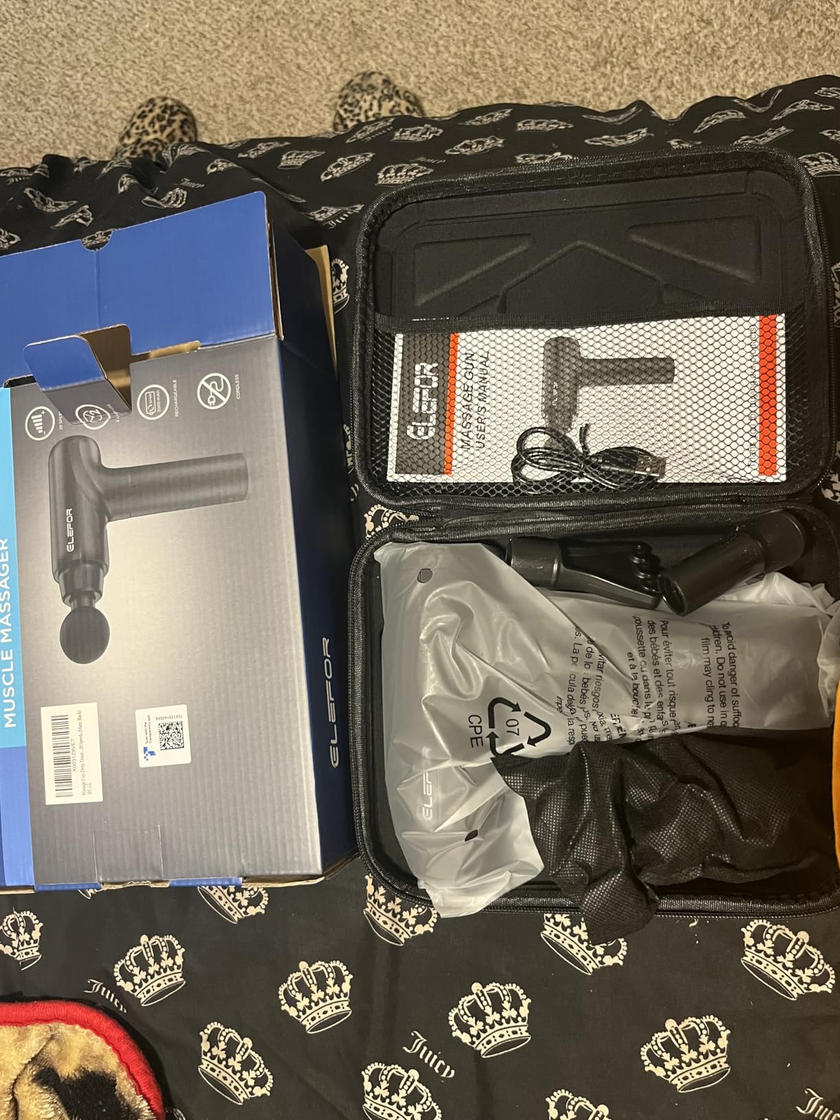 Elefor Massage Gun Deep Tissue, Percussion Back Massager Gun for Athletes Muscle Massage Gun for Pain Relief with 8 Massage Heads & 20 Speeds (Matte Black) customer photo 1