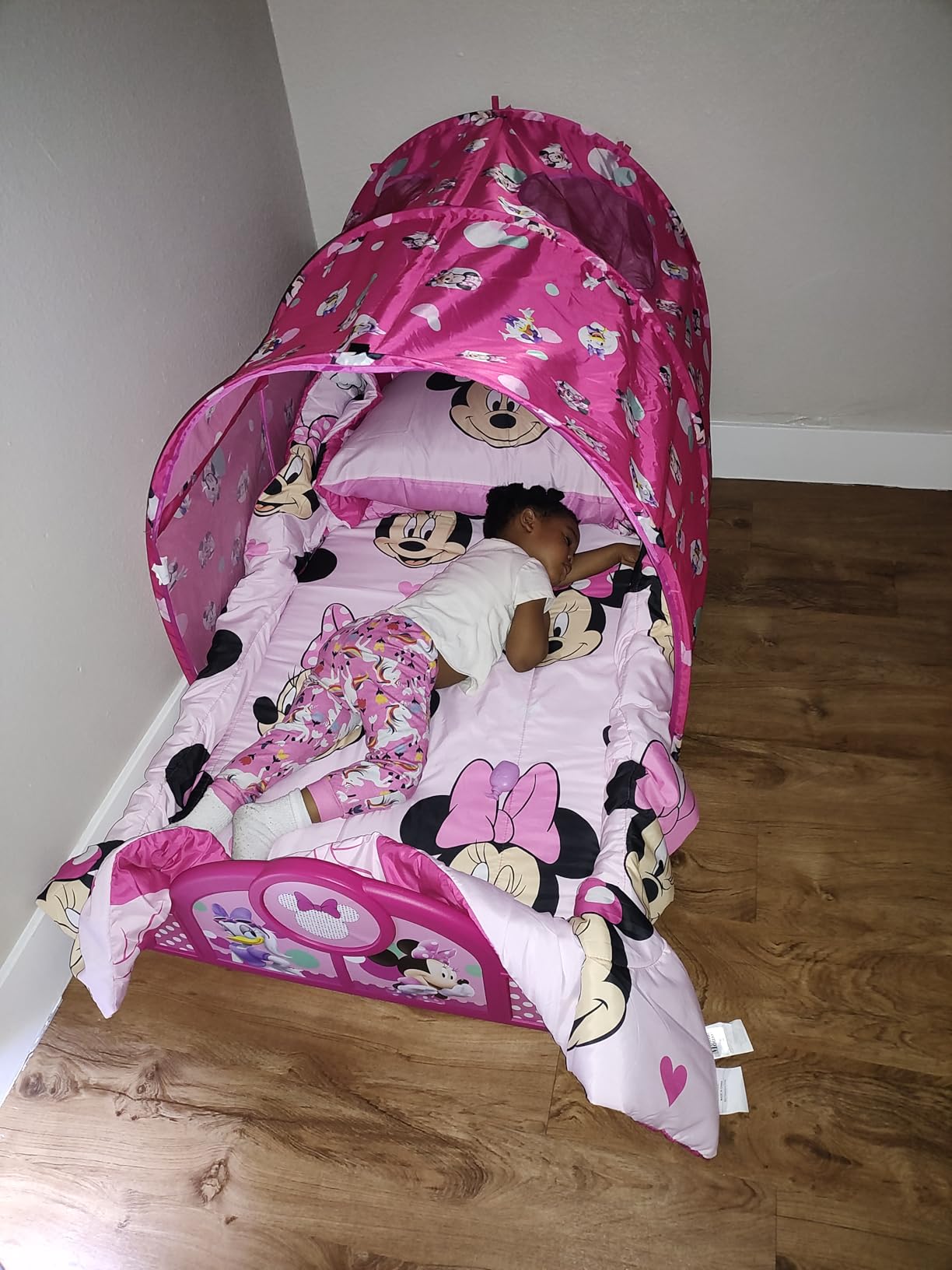 Delta Children - Disney Minnie Mouse Plastic Sleep and Play Toddler Bed with Tent, Pink customer photo 1