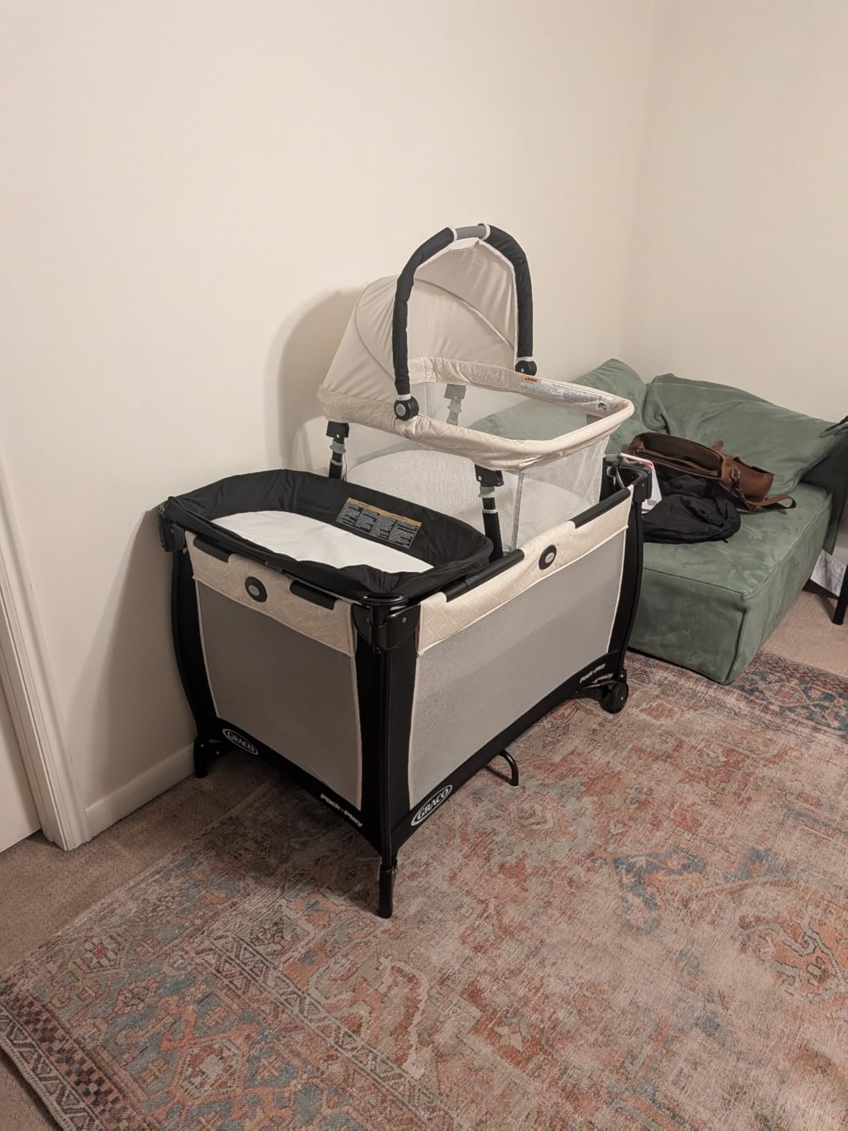 Graco Pack 'n Play Travel Dome LX Playard - Raised Travel Bassinet, UV-50 Canopy, Changer & Storage customer photo 1