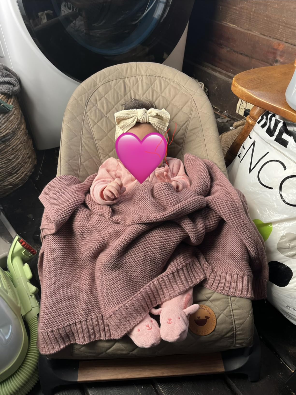 ANGELBLISS Baby Bouncer, Portable Bouncer Seat for Babies, Infants Bouncy Seat with Mesh Fabric, Natural Vibrations (Beige) customer photo 1