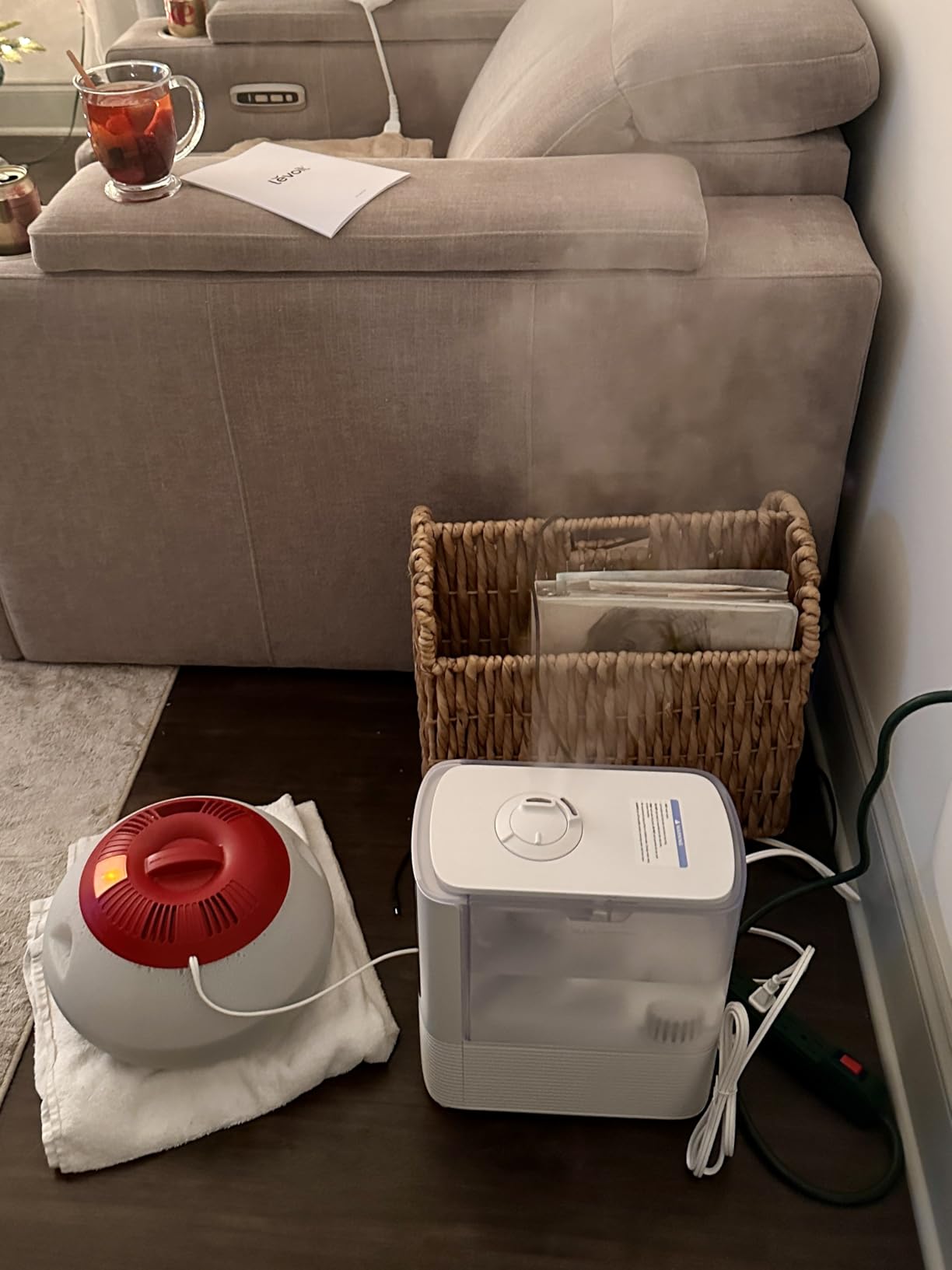 LEVOIT Humidifiers for Bedroom Home, Smart Warm and Cool Mist Air Humidifier for Large Room, Auto Customized Humidity, Fast Symptom Relief, Easy Top Fill, Essential Oil, Quiet, OasisMist4.5L, White customer photo 2