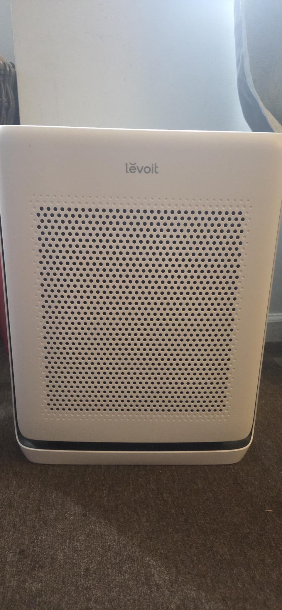 LEVOIT Air Purifiers for Home Large Room Up to 1875 Ft² with Washable Pre-Filter, AHAM VERIFIDE, Air Quality Monitor, HEPA Sleep Mode for Allergies, Pet Hair in Bedroom, Vital 200S-P, White customer photo 1