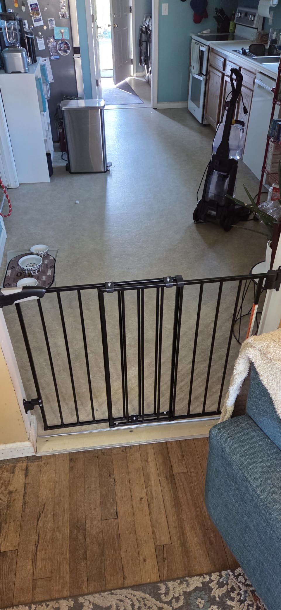Babelio Baby Gate for Stairs, Kitchen & Doorways, 26-43
