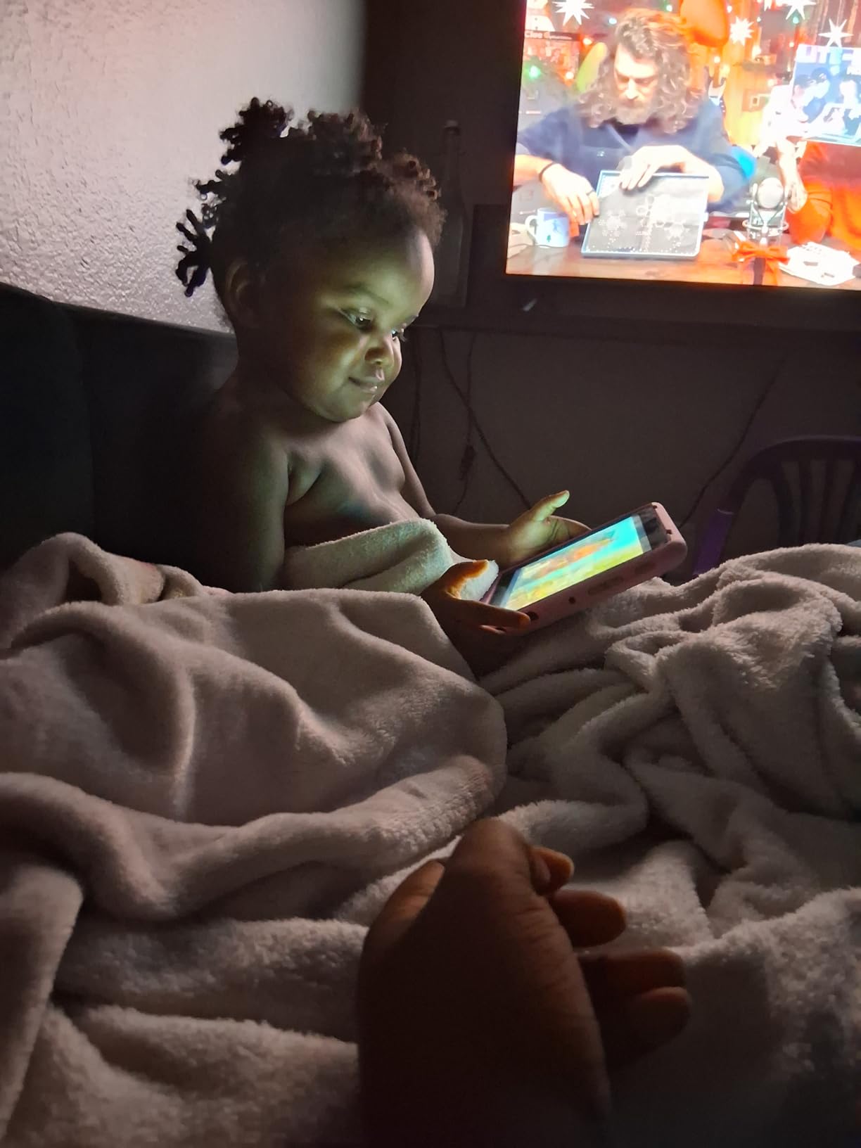 Amazon Fire HD 10 Kids Pro tablet, ages 6-12. Bright 10.1