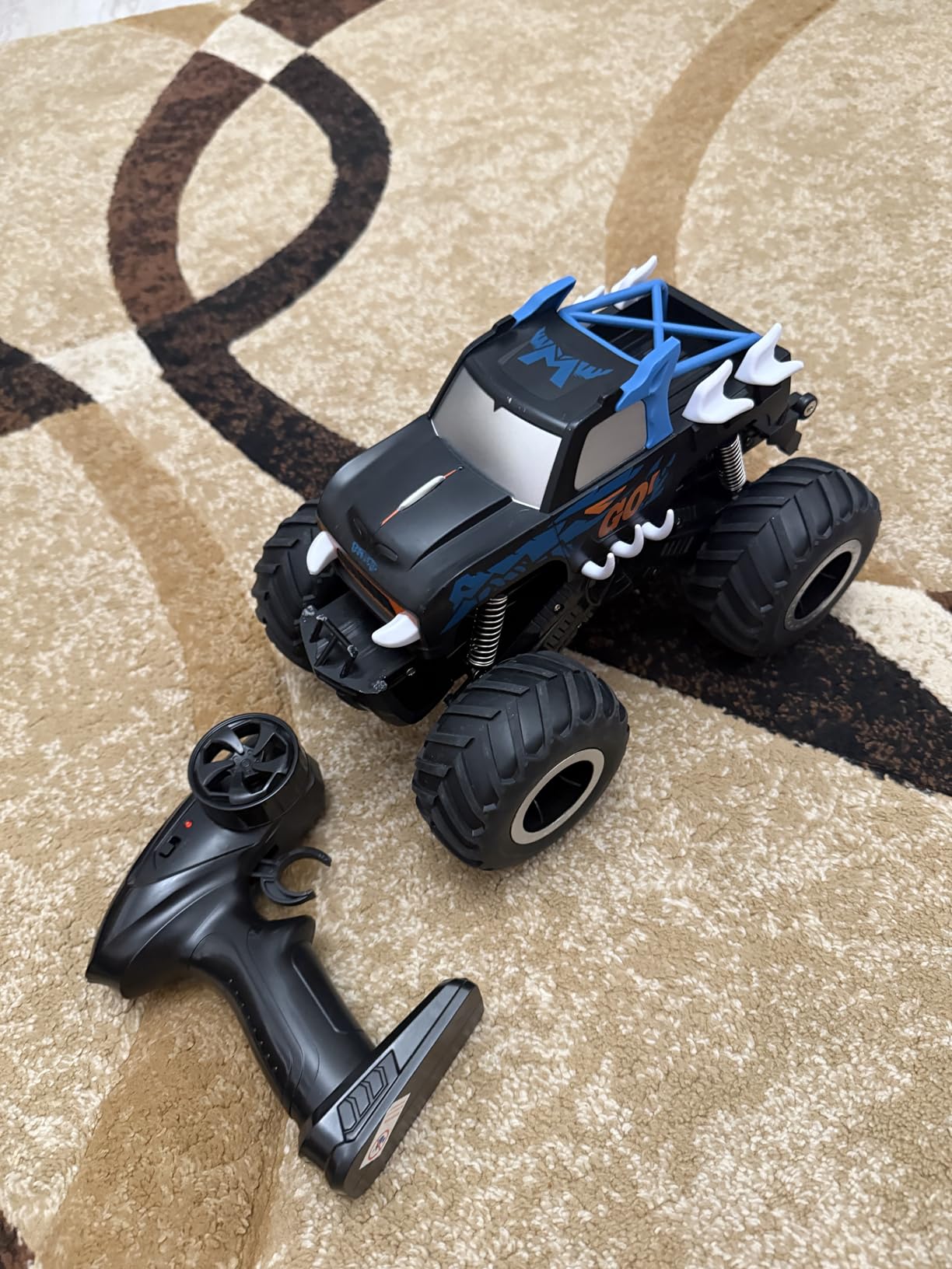 Threeking 1:16 Waterproof Monster Truck Toys RC Cars Amphibious Remote Control Car Trucks 4WD All Terrain Off-Road Pickup customer photo 2