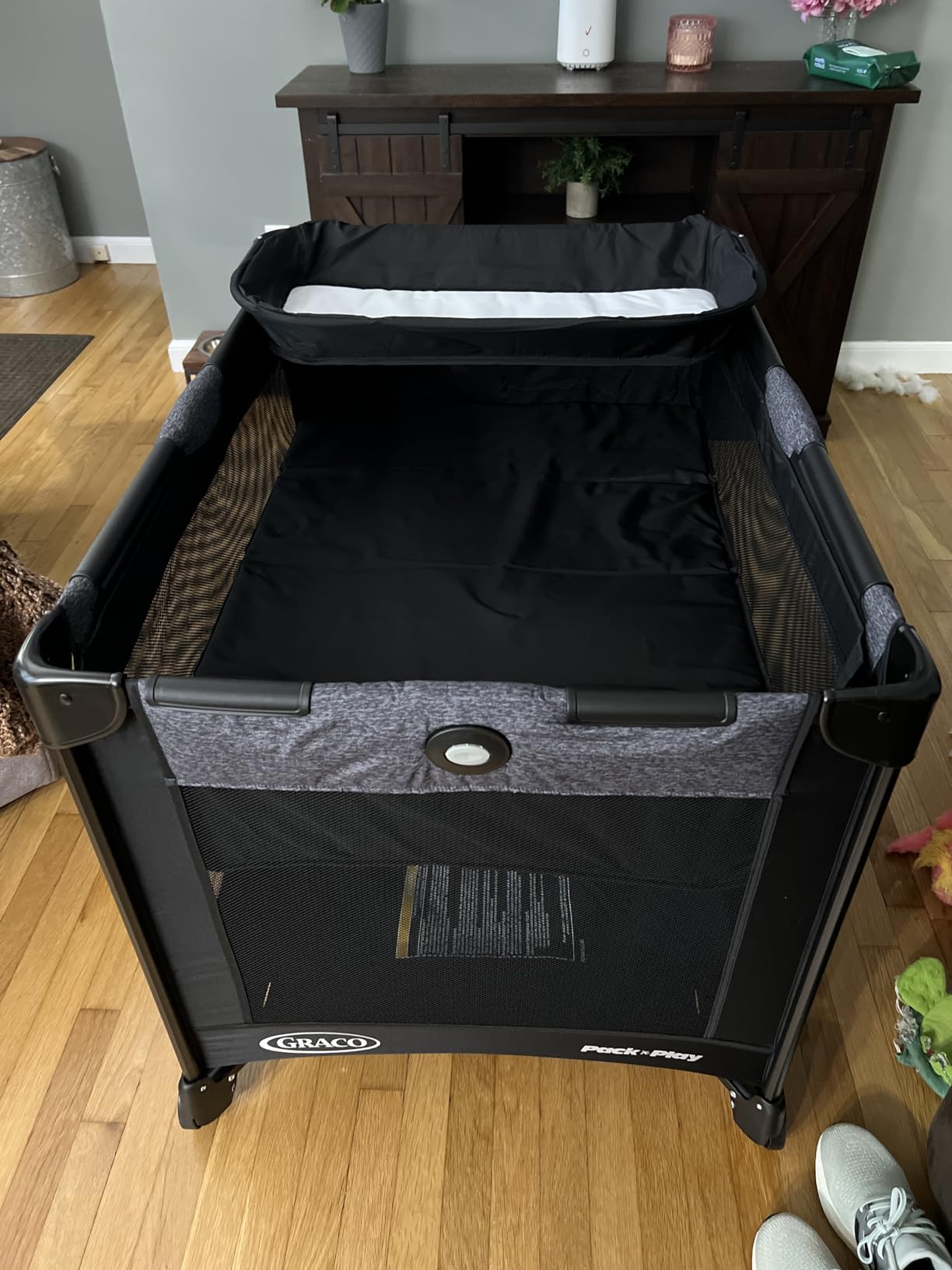 Graco Pack 'n Play Simple Solutions Playard customer photo 2