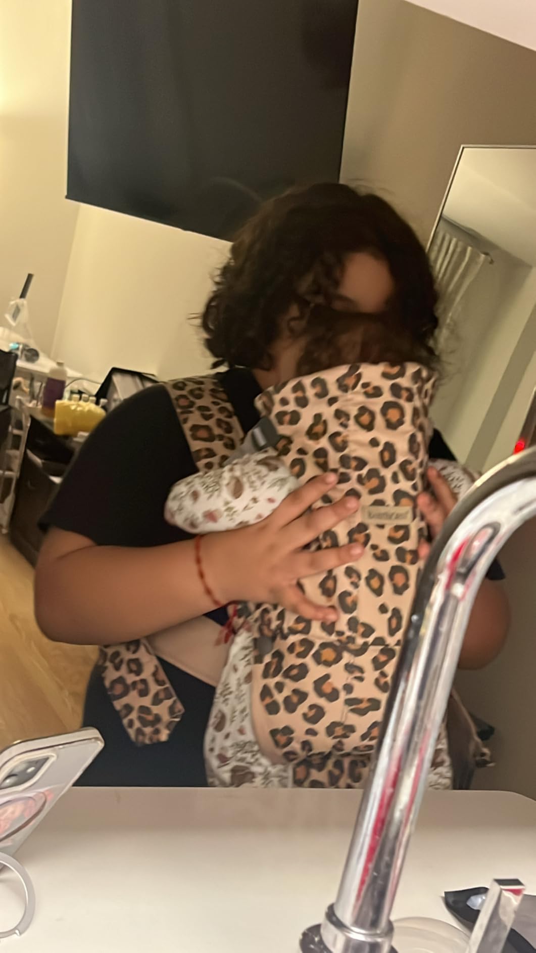 BabyBjörn Baby Carrier Mini, Cotton, Dark Purple | Newborn Carrier (7-25 lbs), Ergonomic, Easy-to-Use customer photo 2