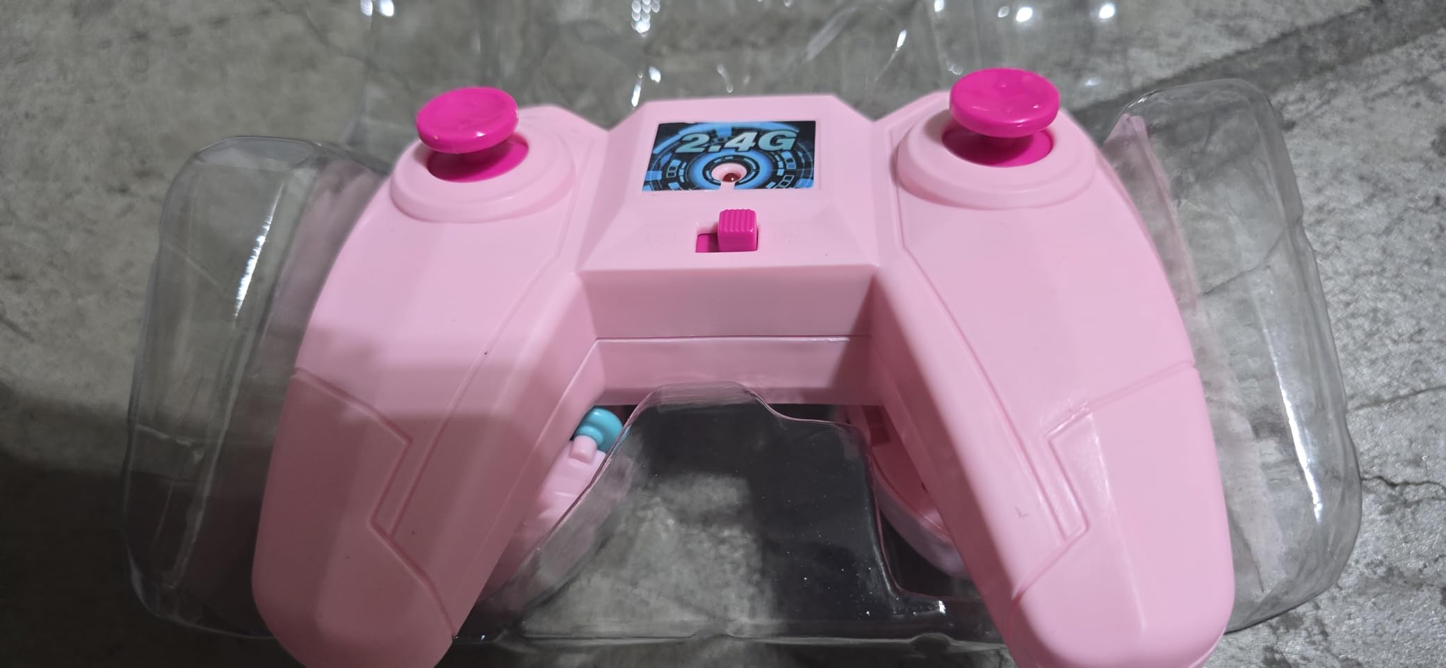 Remote Control Car, RC Cars Toys for Kids Ages 6-12, 4WD Stunt Car with LED Lights & 360° Flips, 2.4GHz, Upgraded USB-C Modular Batteries customer photo 1