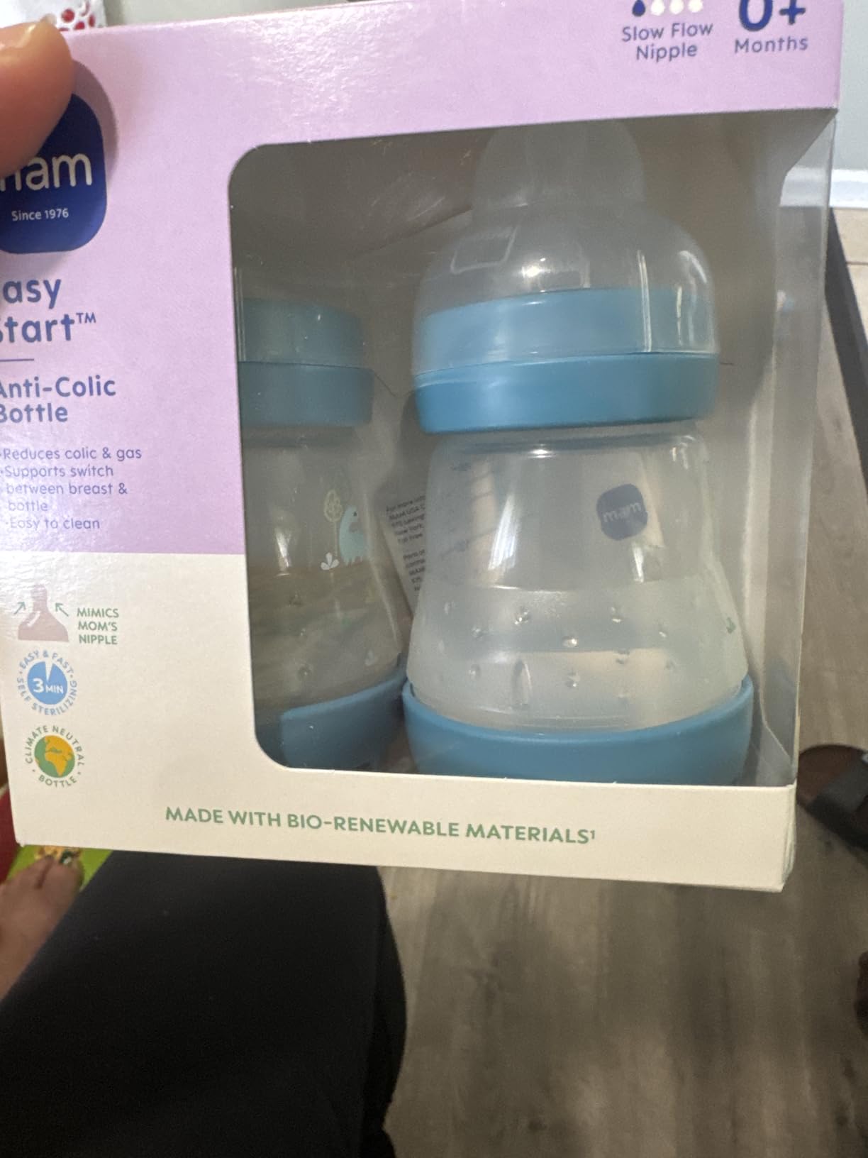 MAM 4.5oz Easy Start Anti-Colic Wide Neck Vented Baby Bottle, Extra Slow Flow Breastfeeding-Like Silicone Nipple, 0+ Months, Made in Europe customer photo 1