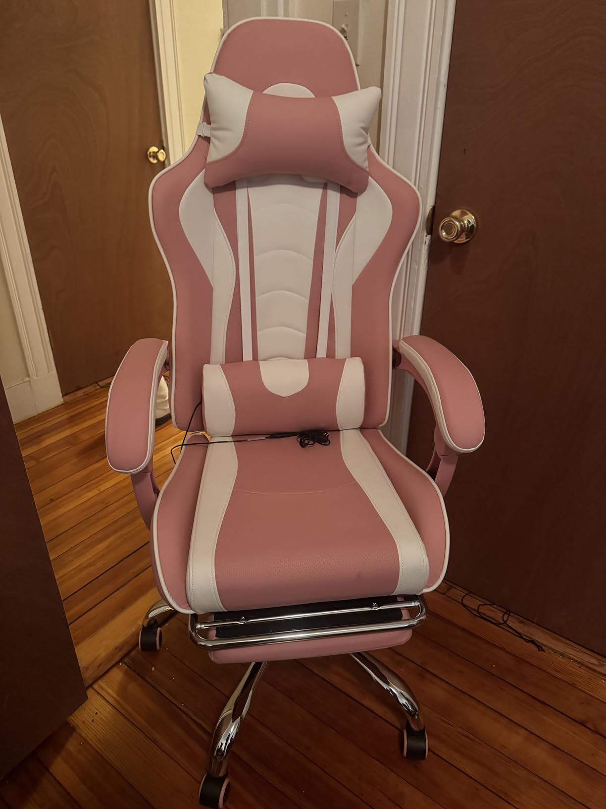Yaheetech Gaming Chair, Video Game Chair with Massage Lumbar Support and Footrest Height Adjustable Ergonomic Computer Gaming Chair with Swivel Seat and Headrest, Black/White customer photo 2