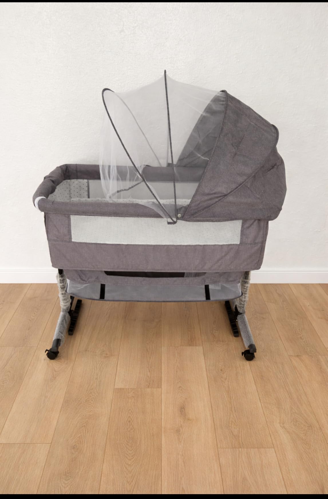 Baby Bassinet, 3 in 1 Bedside Bassinets for Baby, Bassinet Bedside Sleeper with Wheels, Adjustable Height with Rocking Mode, Breathable Mesh, Storage Basket, Easy Assemble & Folding customer photo 1