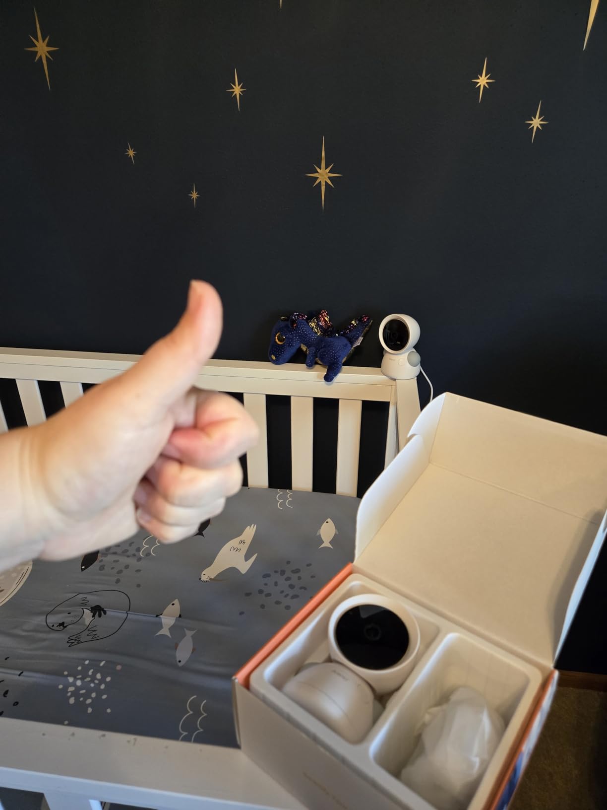 ARENTI Baby Monitor with 2 Cameras, 2K/3MP WiFi 6 Camera and Audio, 5-inch Wireless Screen, Smartphone App, Super Night Vision, Crying Detection, Auto Tracking, Temp&Humidity Sensor (D3 Set) customer photo 2