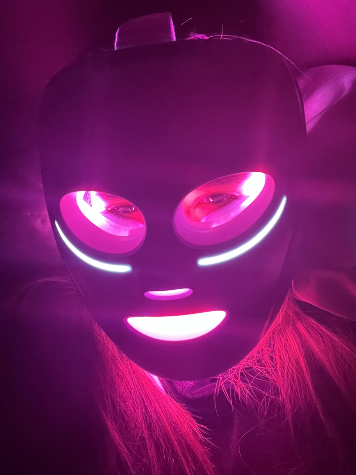 Shark CryoGlow LED Face Mask in Blue Frost customer photo 2