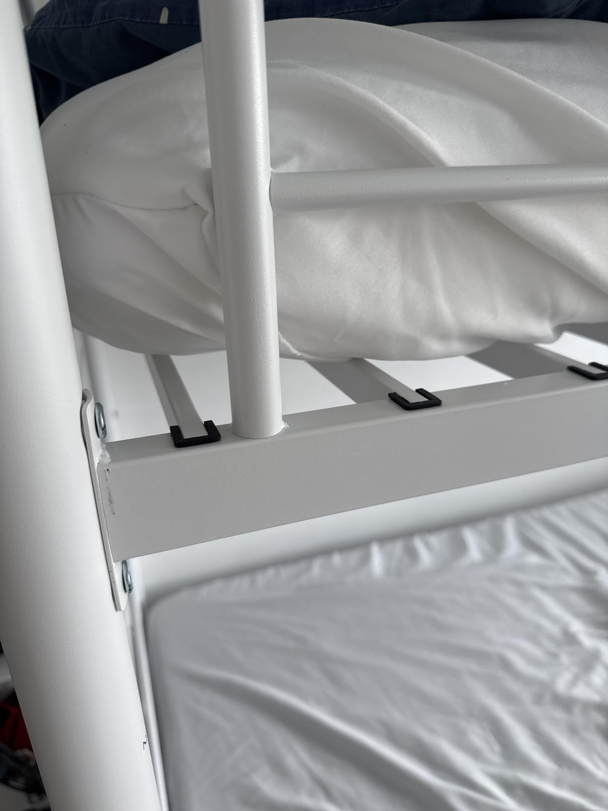 VECELO Bunk Bed Twin Over Twin, Metal Bunkbeds with Ladder and Full-Length Guardrail, No Box Spring Needed, Space Saving, Noise Free, Grey customer photo 2
