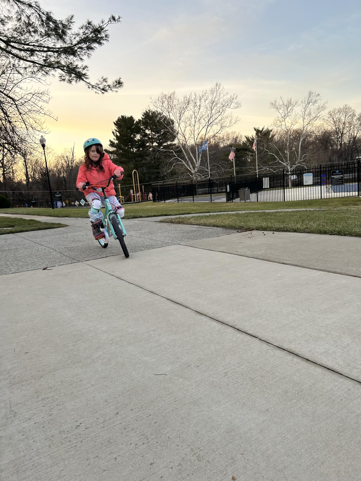 RoyalBaby Kids Bike Terra EZ Balance to Pedal Convertible Bicycle, 14 16 18 Inch Easy Learn Balancing to Biking Boys Girls Ages 3-9 Years Beginners customer photo 1