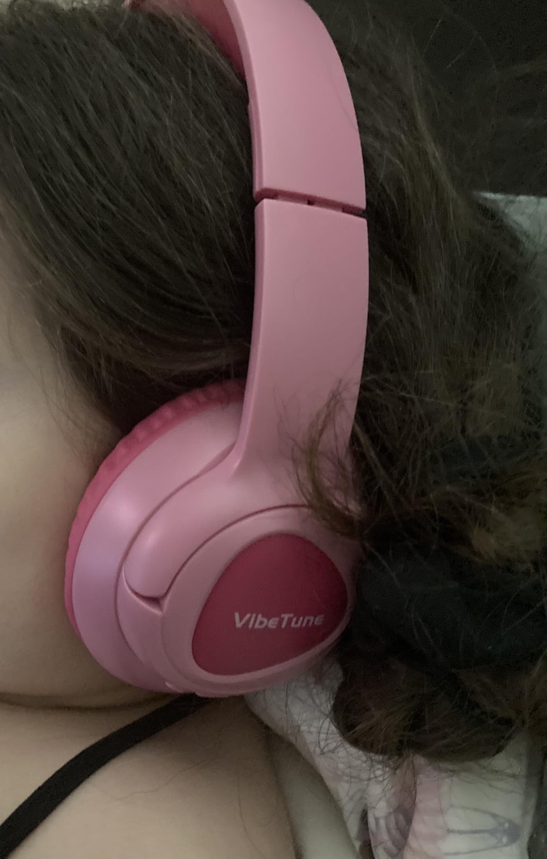 VibeTune Kids Bluetooth Headphones, 60H Playtime, Volume Limited 85/94dB, Bluetooth 5.4, Type-C Fast Charging, Foldable Wireless Headphones for Kids customer photo 1