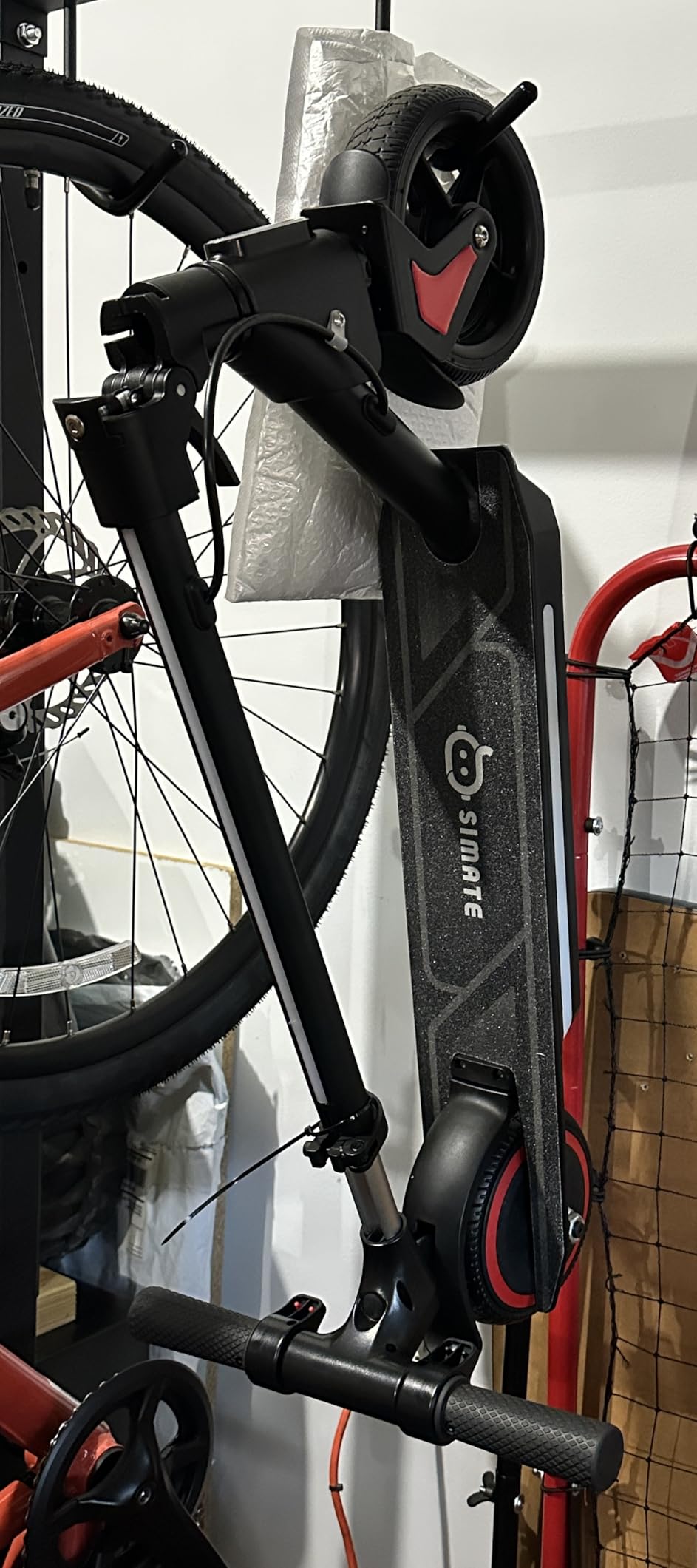 SIMATE Electric Scooter for Kids Ages 6-14, 3 Adjustable Heights 34/37/39, LED Display & Colorful Lights, Foldable Kids Electric Scooter, 8.7 MPH Safe Speed, Gifts for Boys Girls customer photo 2