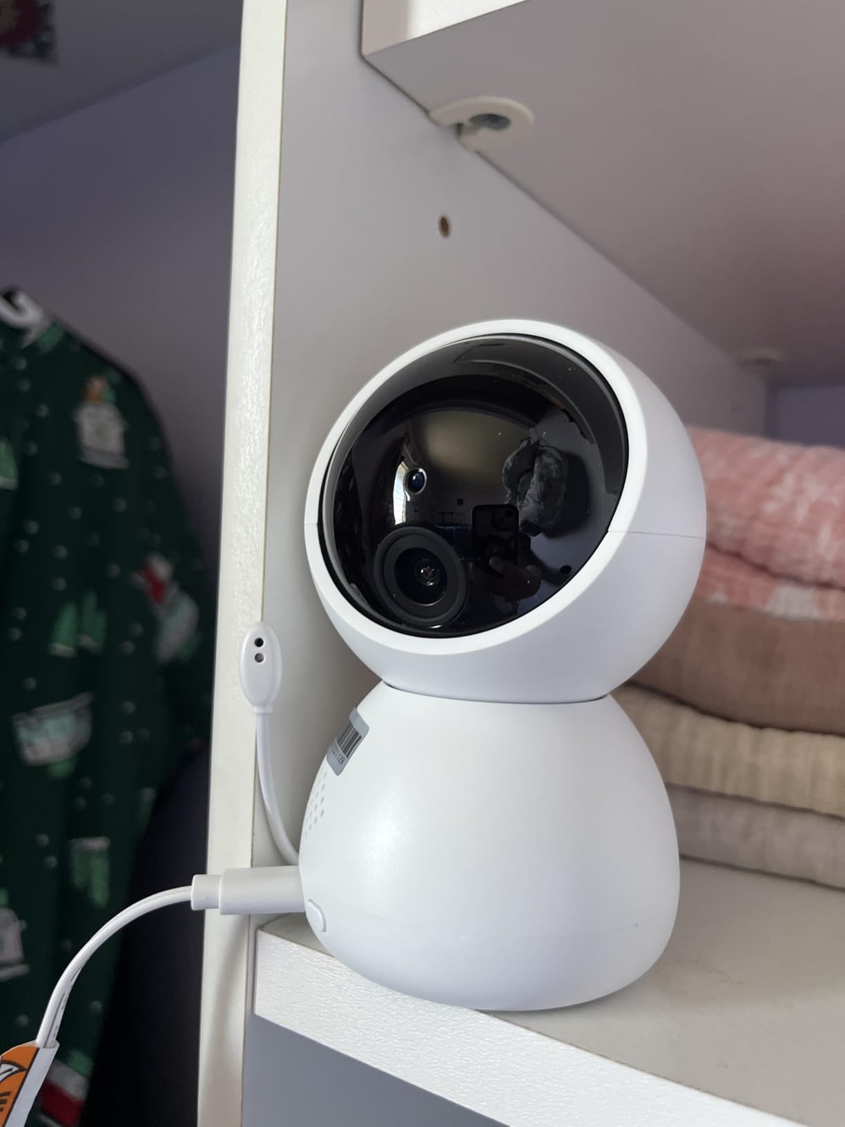 1080P WiFi Baby Monitor with Camera and Audio, Pan-Tilt-Zoom Video Camera, 4'' IPS Screen, HD Night Vision, Motion & Cry Detection, 360° View, Temperature Sensor, Feeding Reminder, Lullabies customer photo 1