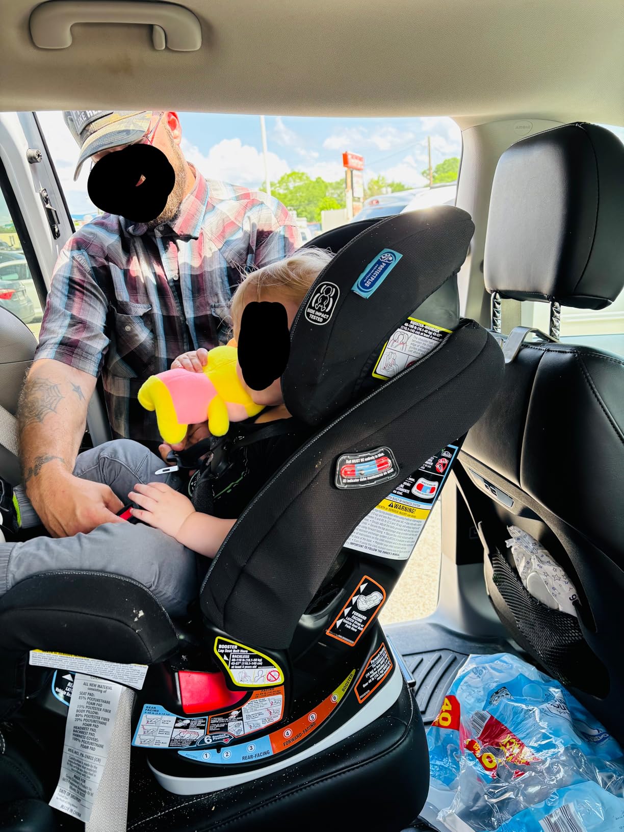 Graco Grows4Me 4-in-1 Convertible Car Seat, 10 Years of Use - Infant Car Seat to Toddler, 4 Stages - Rear Facing, Forward Facing, High Back Booster, Backless Booster, West Point Design customer photo 1