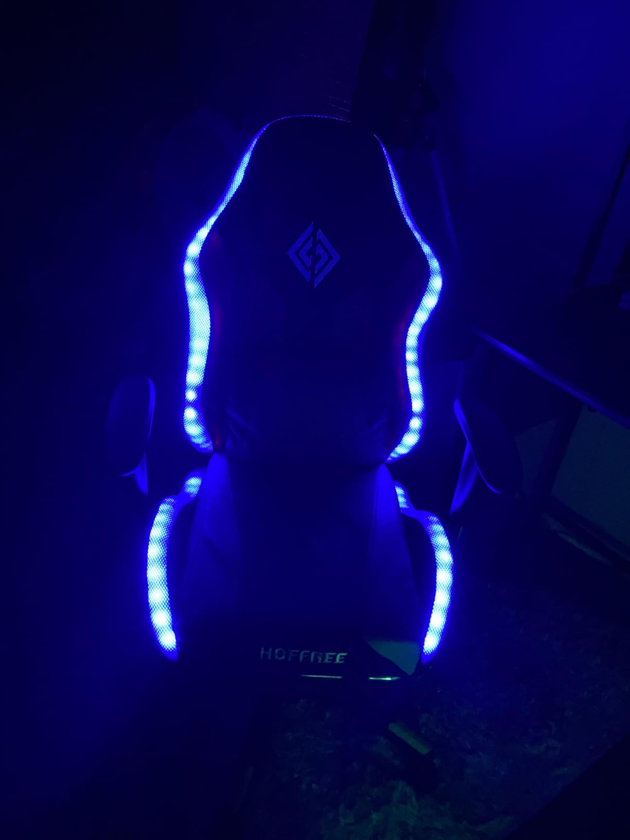 HOFFREE RGB LED Gaming Chair for Kids Reclining Gaming Chairs for Teens 8-15 Computer Chair with RGB Lights and Footrest (Black) customer photo 2