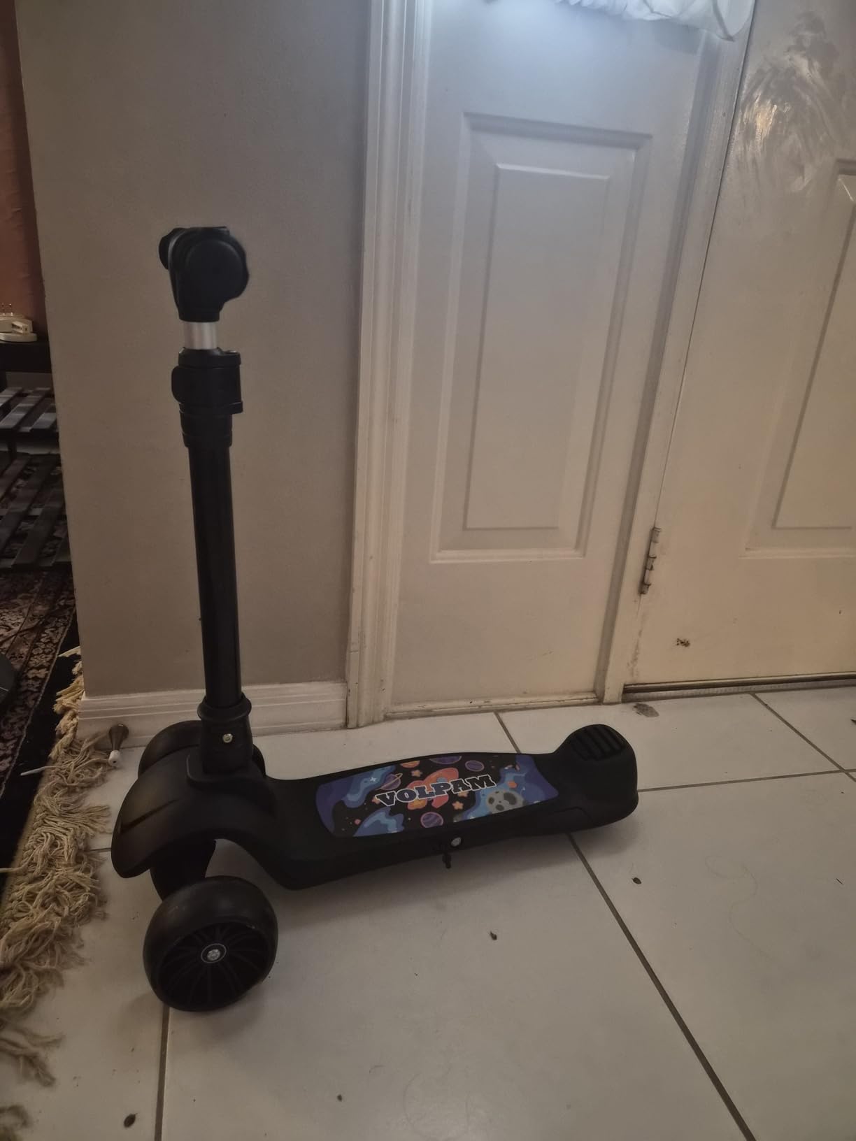 VOLPAM C001 Electric Scooter for Kids, 80W Motor, Max Safe Speed 5MPH, 3 Adjustable Height, Lean-to-Steer, 3.5