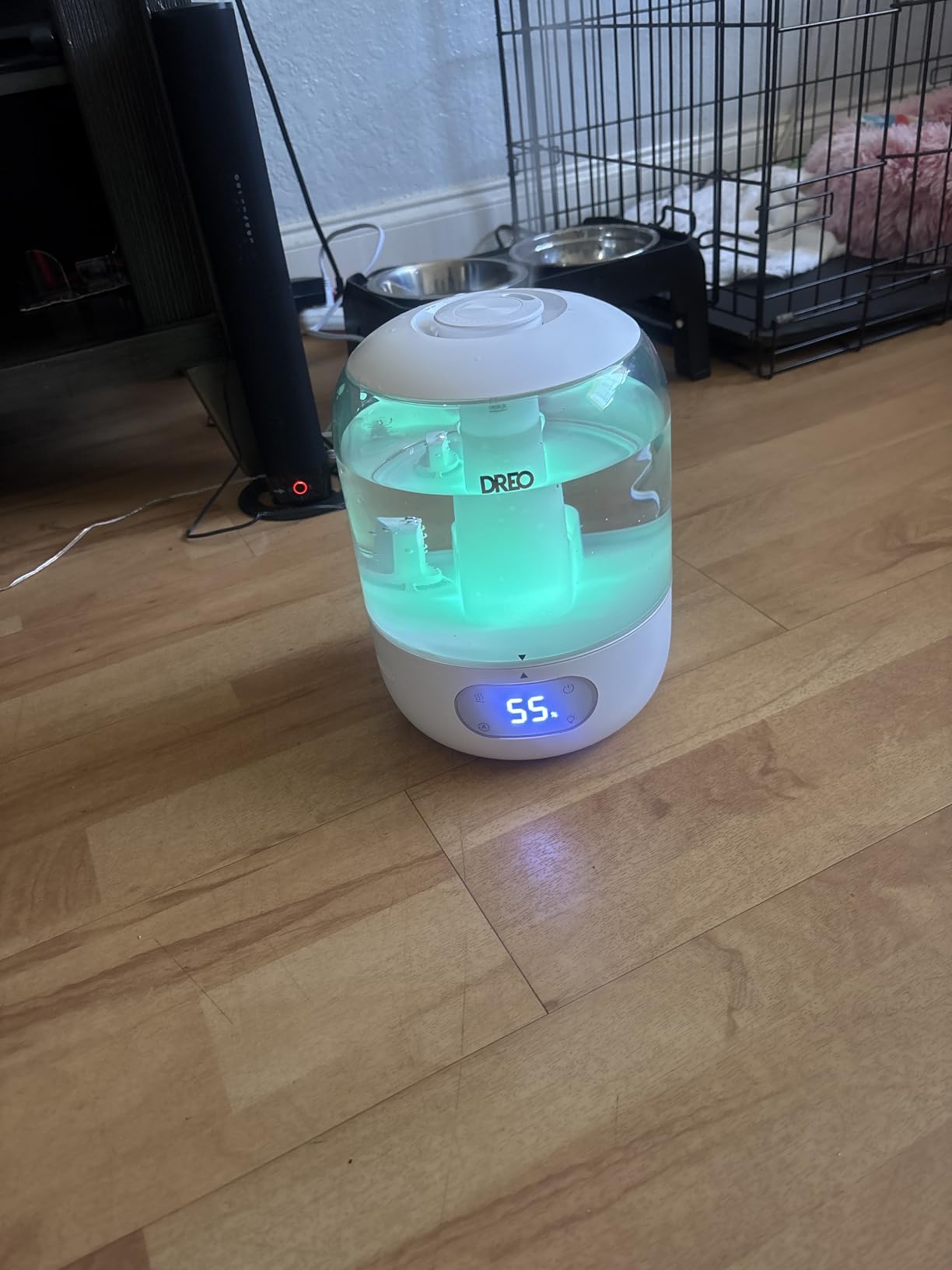 DREO Humidifiers for Bedroom, 3L Top Fill 30H & 26dB Quiet Runtime for Large Room, Cool Mist Ultrasonic Humidifier with Humidity Sensor, Night Light for Home, Baby, Nursery, Plants, New Edition customer photo 1