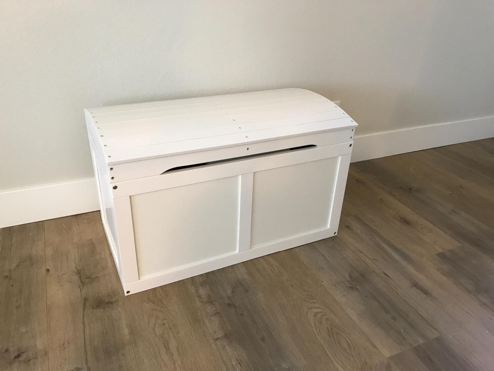 Badger Basket Barrel-Top Wooden Toy Chest - Hardwood Storage Trunk with Safety Hinge, Handle Slots, Spacious Interior - Classic Organizer for Kids' Rooms - Natural customer photo 2