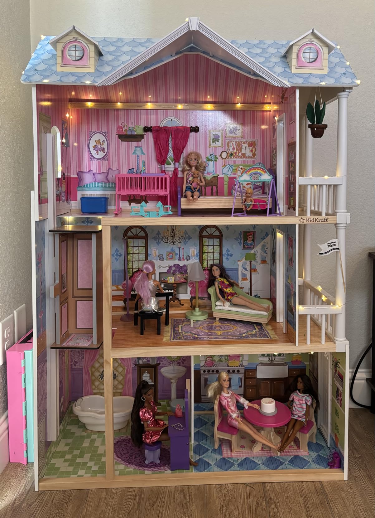 KidKraft My Dreamy Wooden Dollhouse with Lights and Sounds, Elevator and 14 Accessories, Gift for Ages 3+ customer photo 2