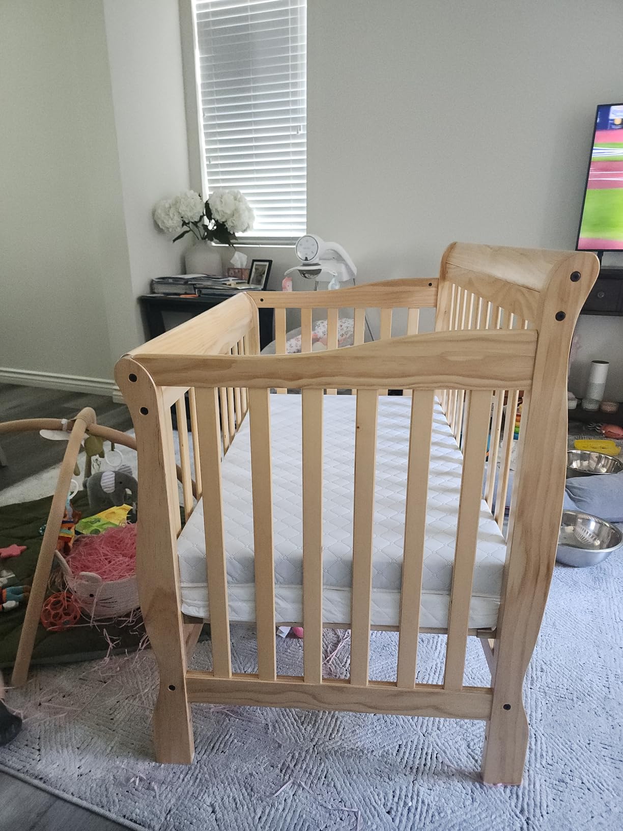 Dream On Me Aden 4-in-1 Convertible Mini Baby Crib, GREENGUARD Gold & BSA Certified, Sustainable Pinewood, Non-Toxic Finish, 3 Mattress Heights, Converts to Mini Day & Twin-Size Bed - Espresso customer photo 1