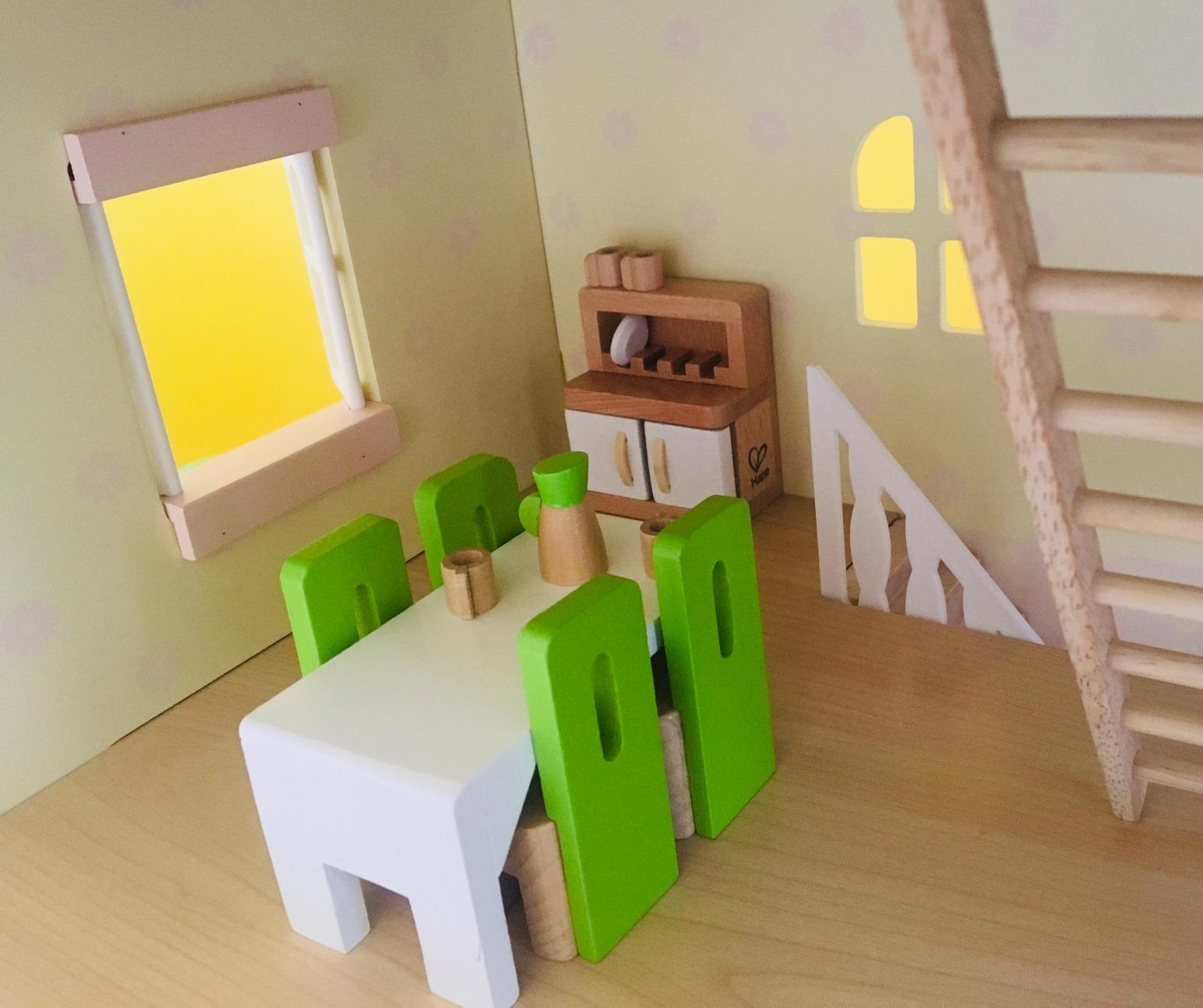 Hape Wooden Doll House Furniture Dining Room Set with Accessories | 1:12 Scales Miniature Dollhouse Furniture customer photo 2